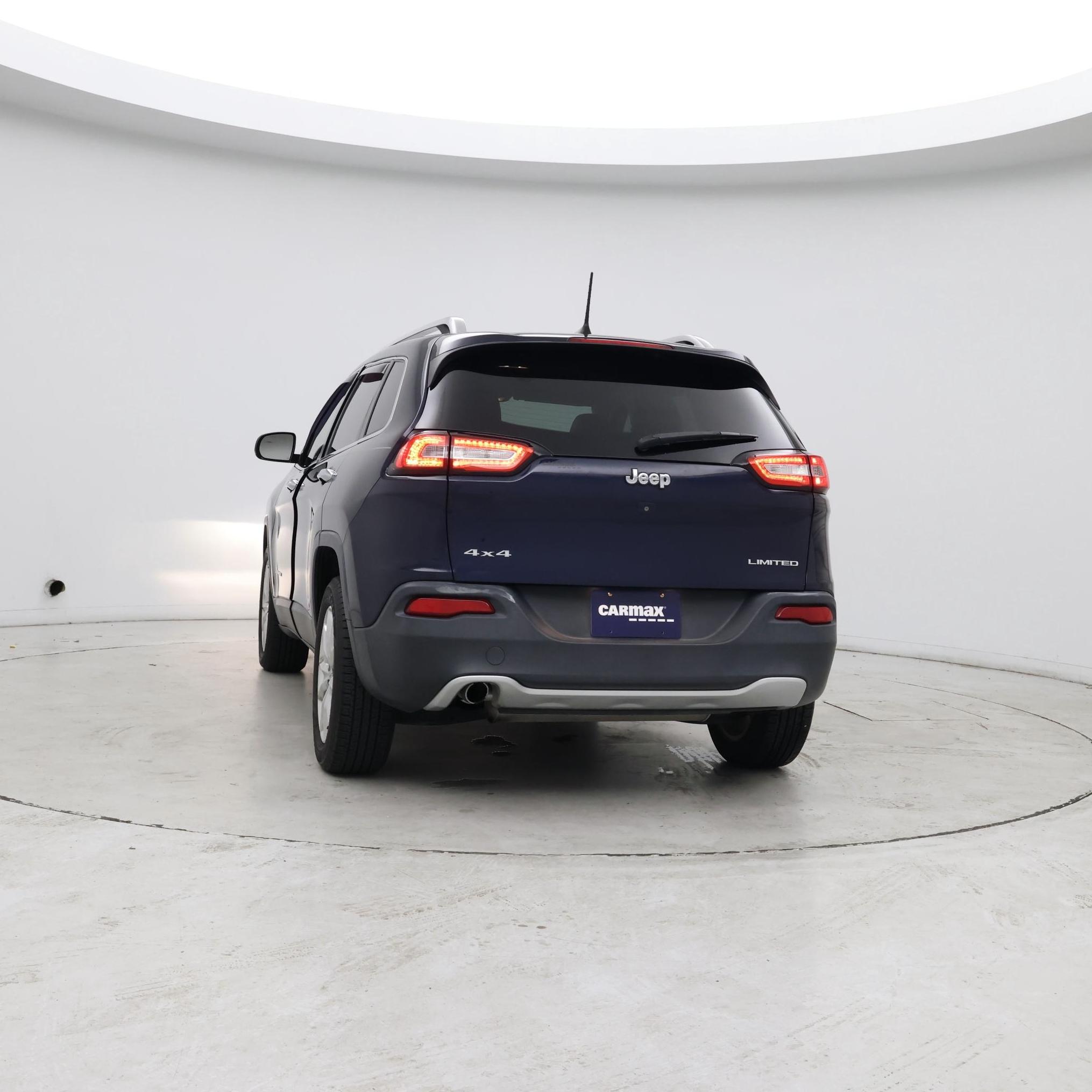 Thumbnail: 2016 Jeep Cherokee - 6