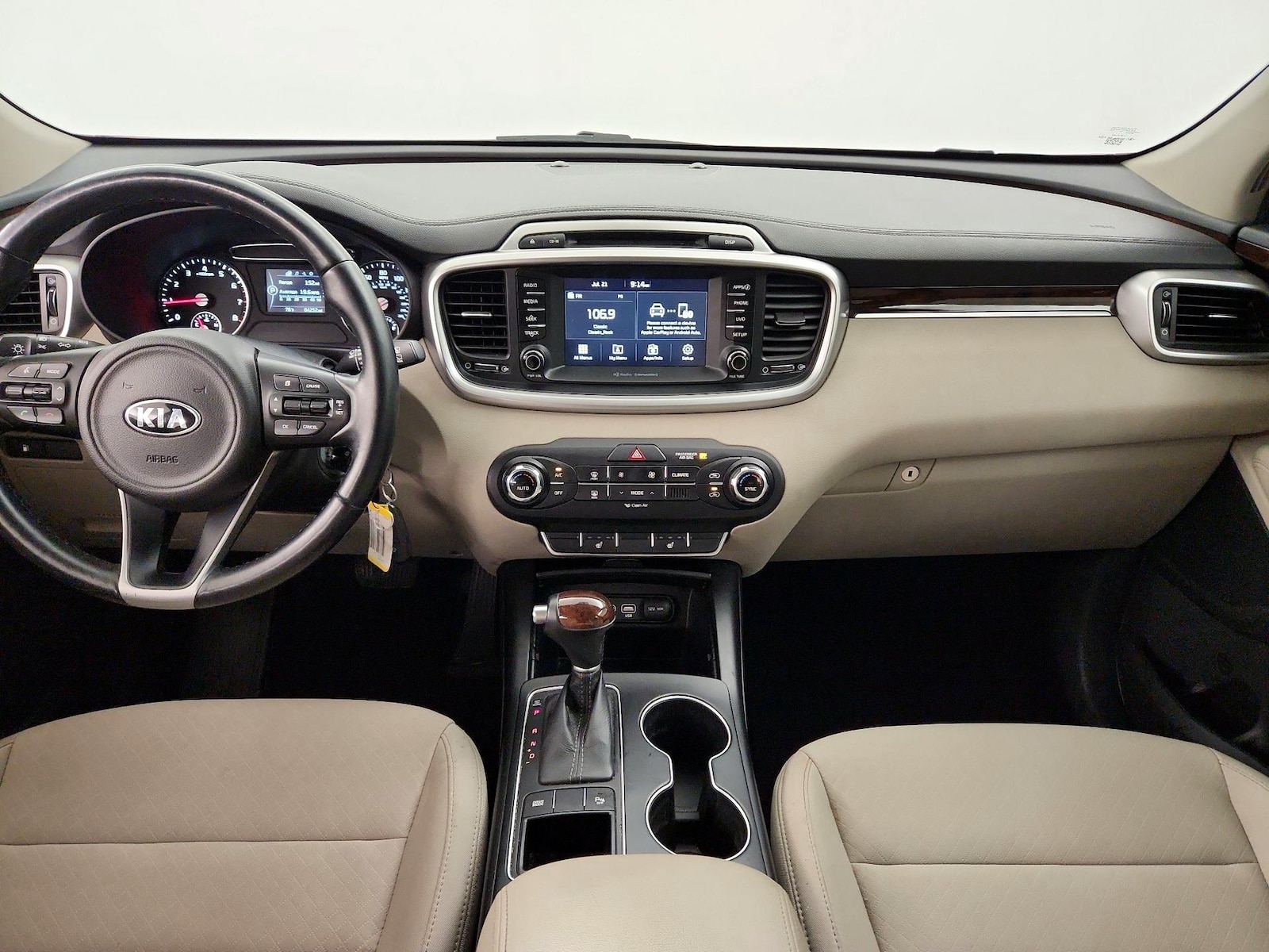 2017 Kia Sorento LX - Photo 10