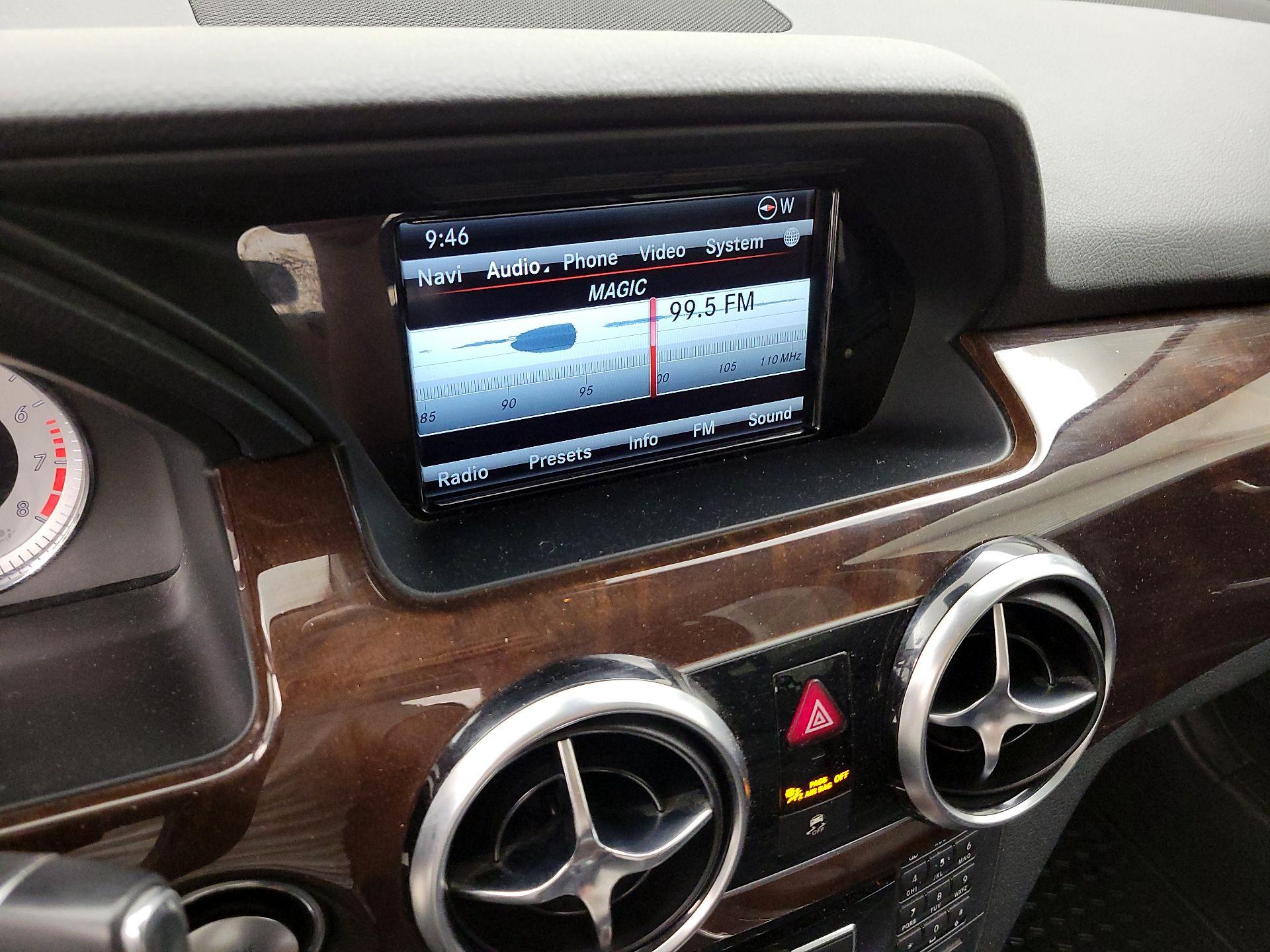Thumbnail: 2015 Mercedes-Benz GLK - 13