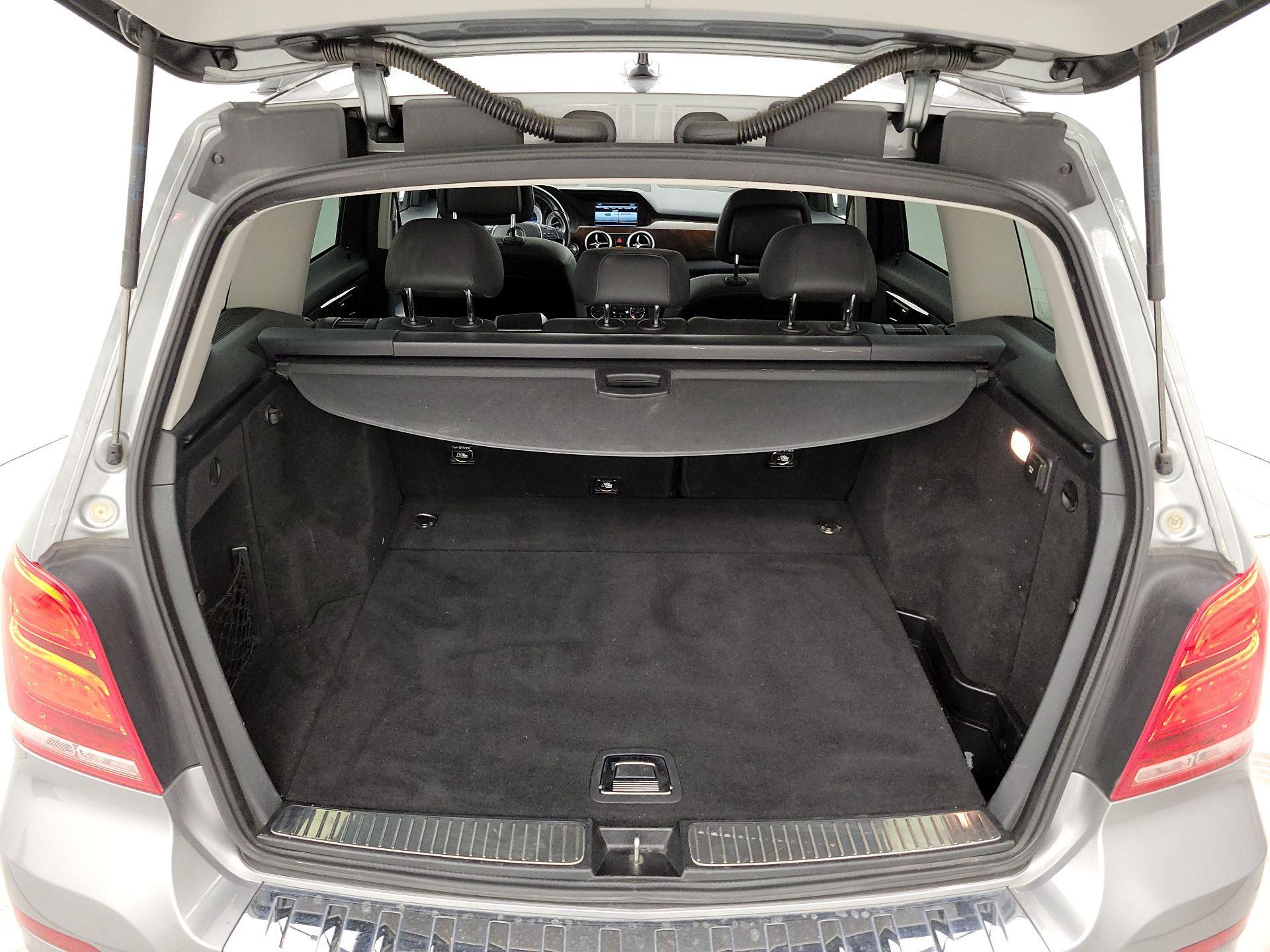 Thumbnail: 2015 Mercedes-Benz GLK - 16
