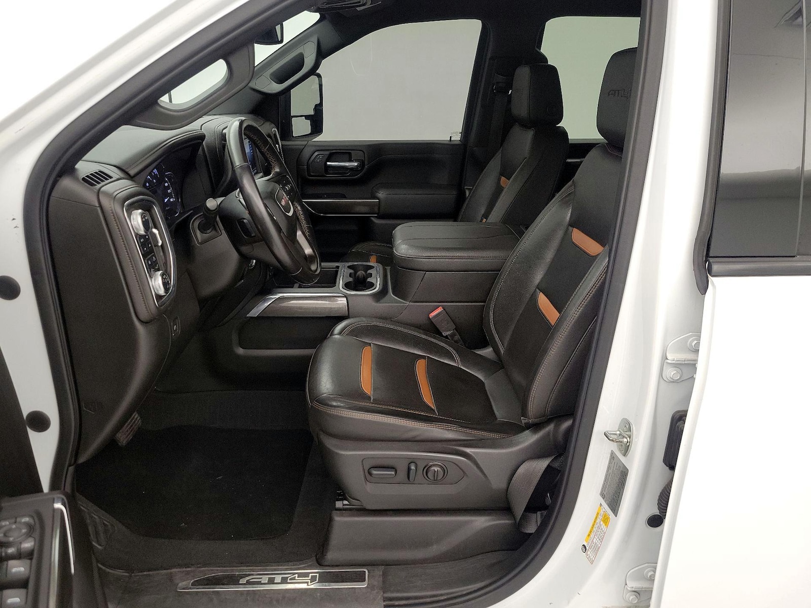 2023 GMC Sierra 2500HD AT4 - Photo 12