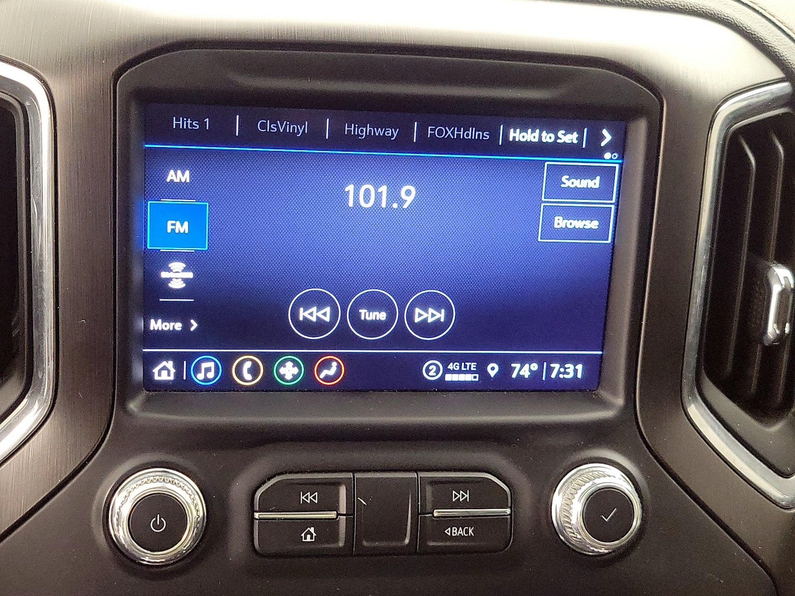 2023 GMC Sierra 2500HD AT4 - Photo 16