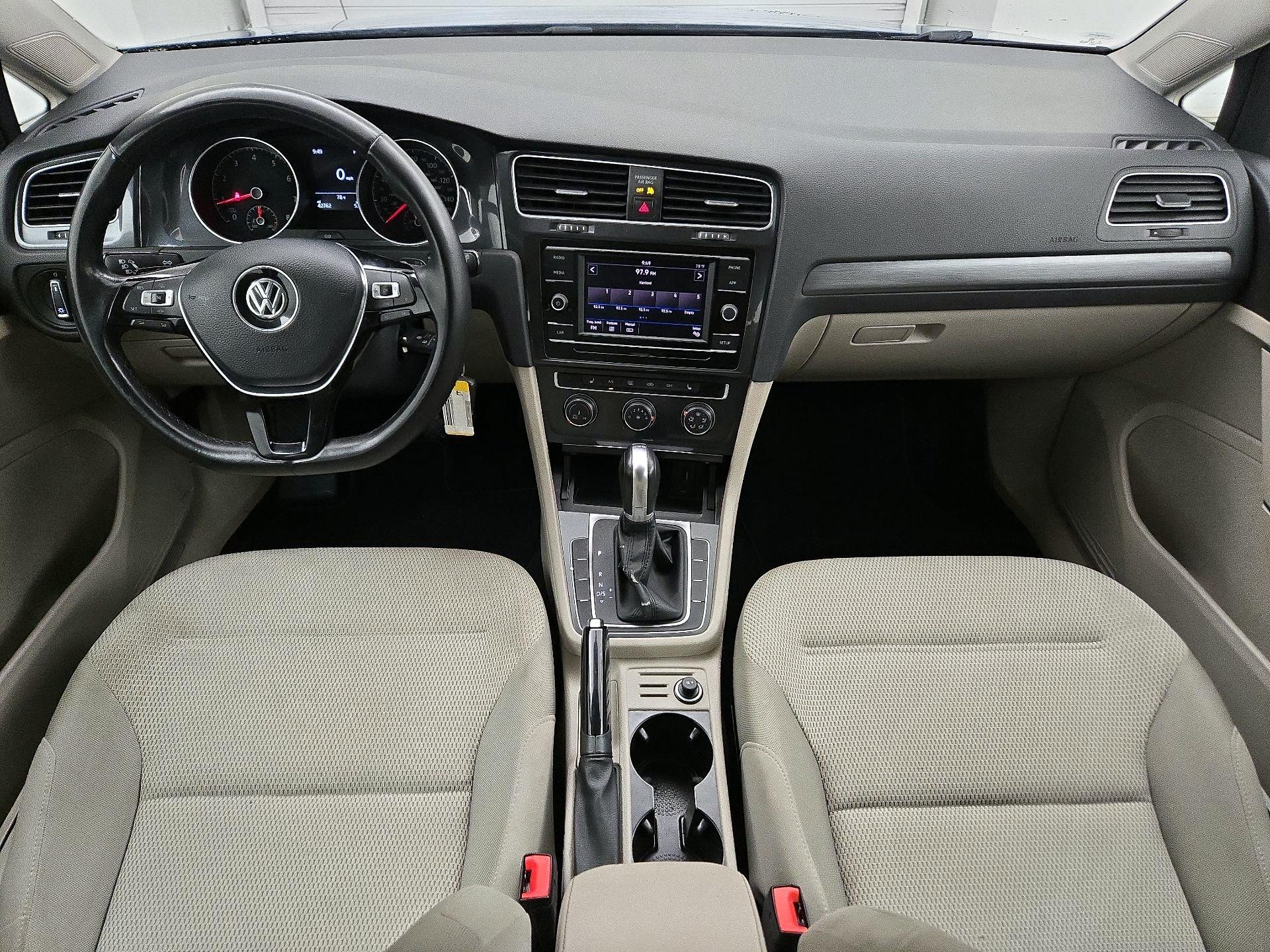 Thumbnail: 2019 Volkswagen Golf - 9