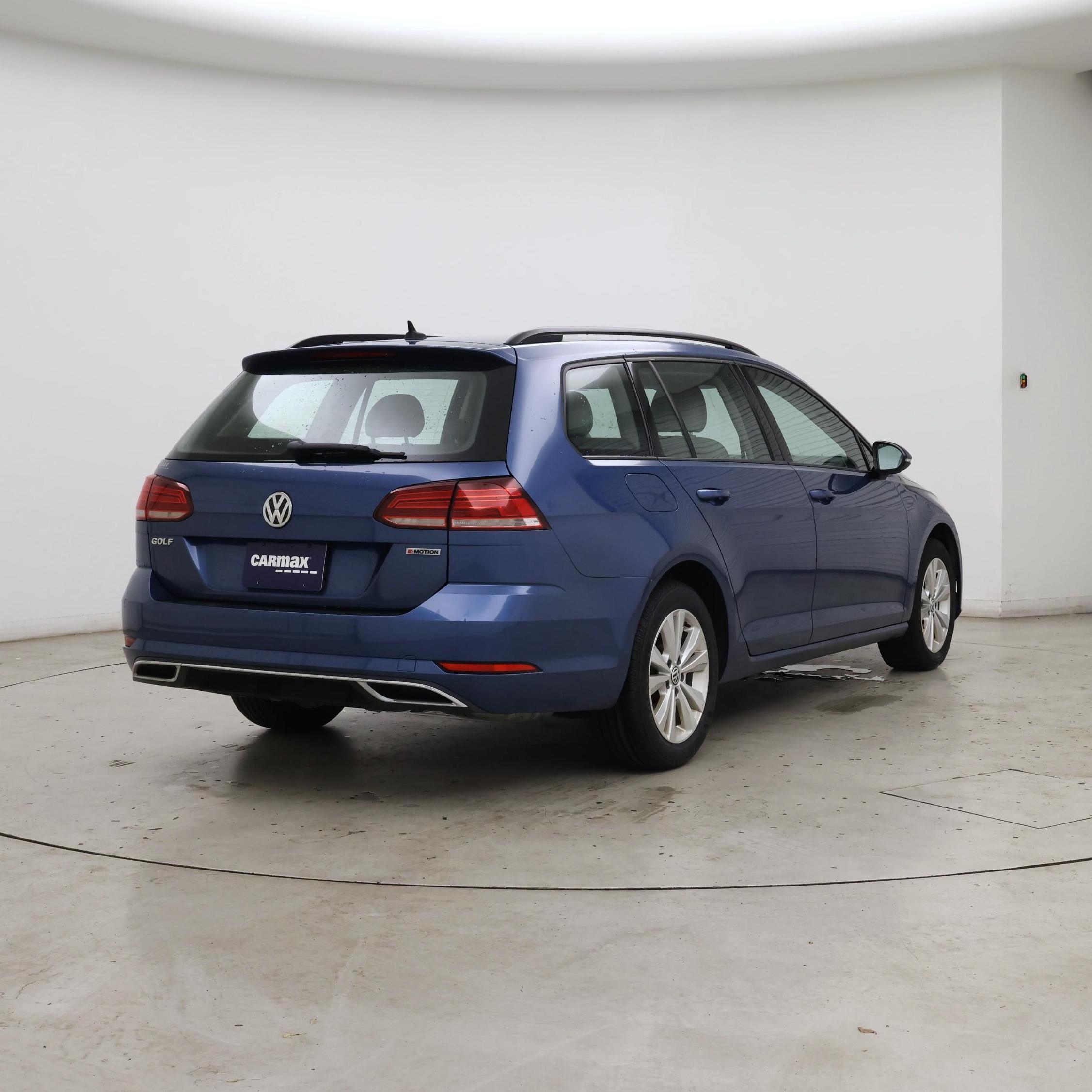 Thumbnail: 2019 Volkswagen Golf - 8
