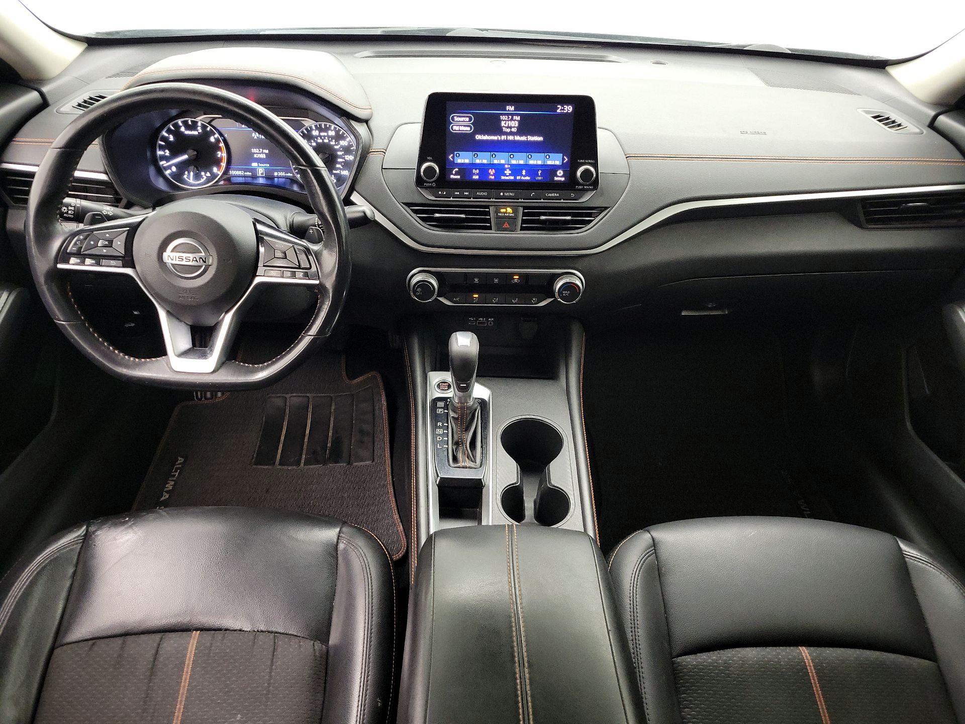 Thumbnail: 2021 Nissan Altima - 9