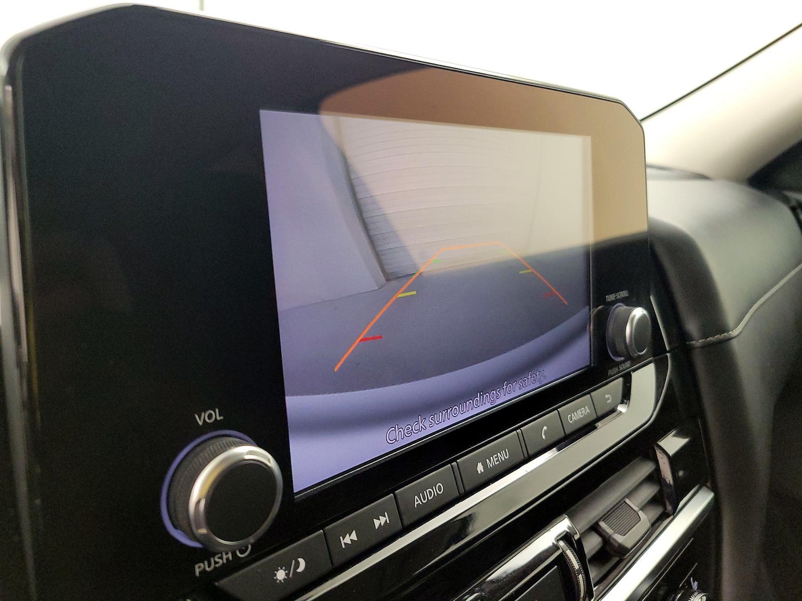 2022 Nissan Pathfinder SV - Photo 15