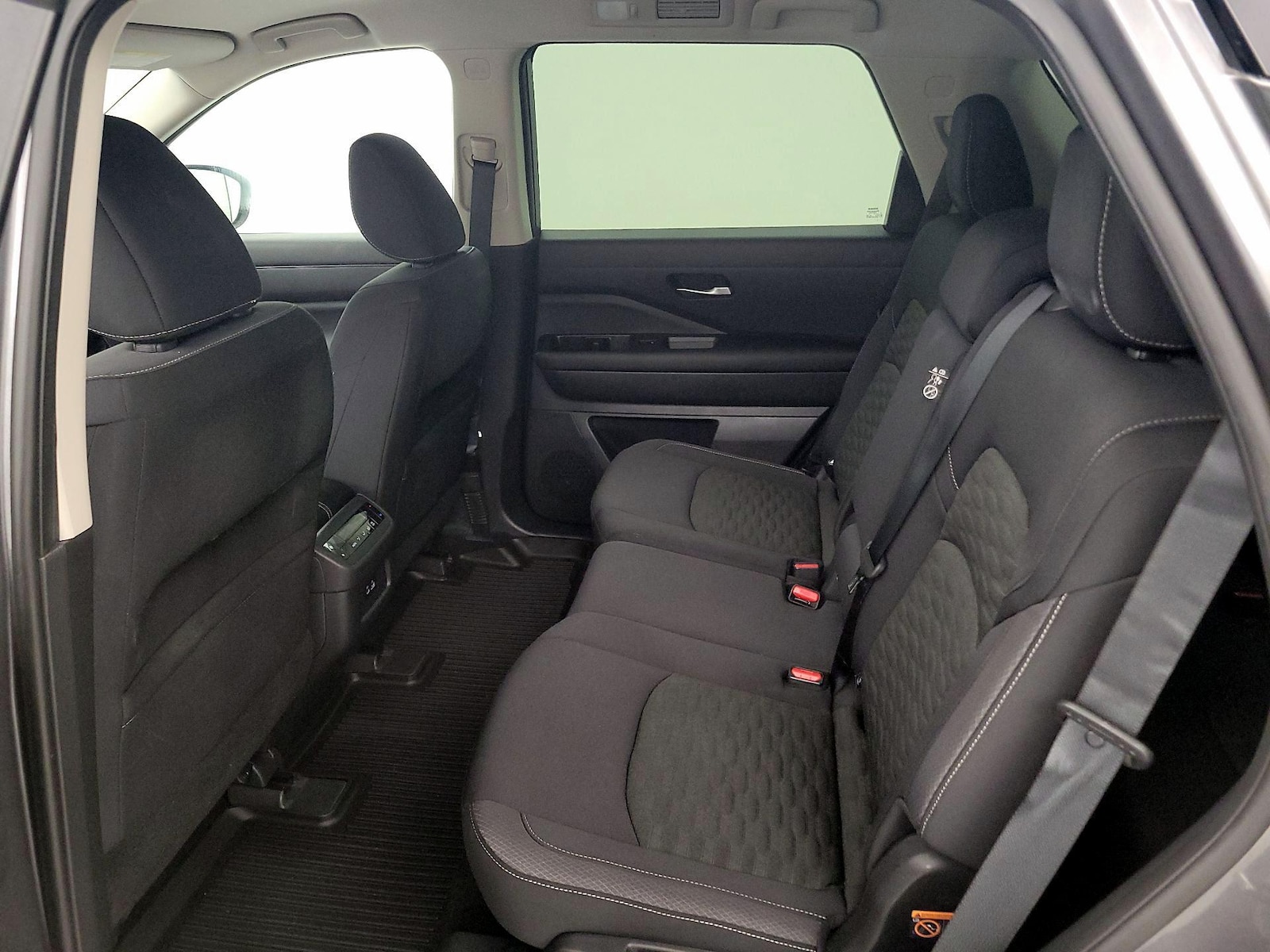 2022 Nissan Pathfinder SV - Photo 20