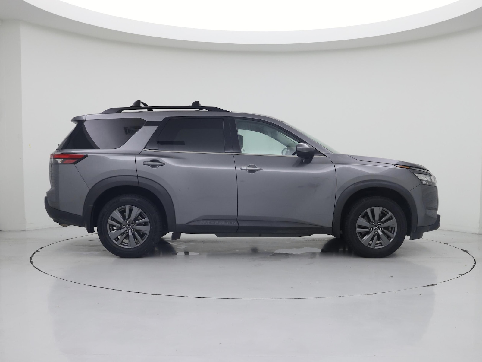 2022 Nissan Pathfinder SV - Photo 8