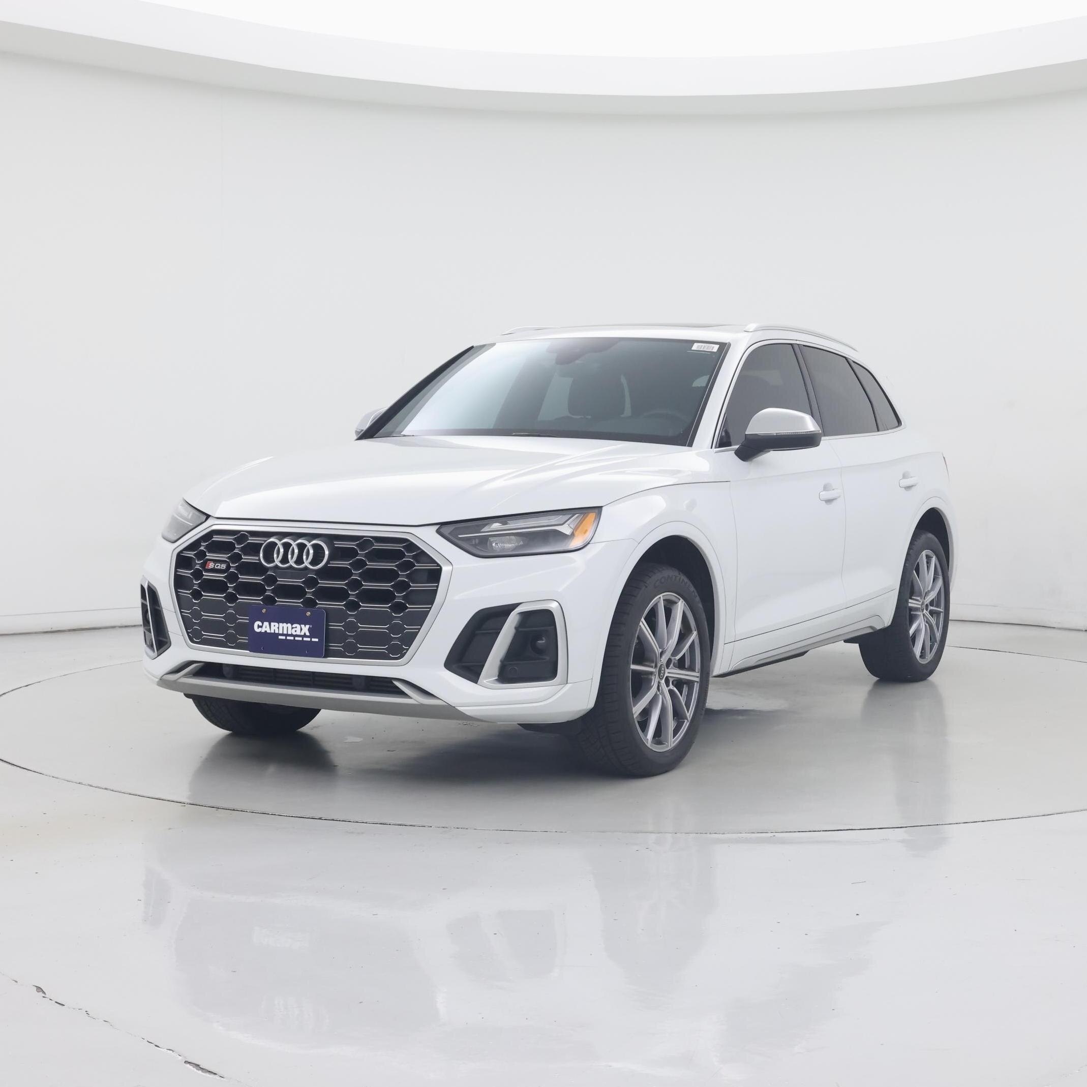 Thumbnail: 2022 Audi SQ5 - 4