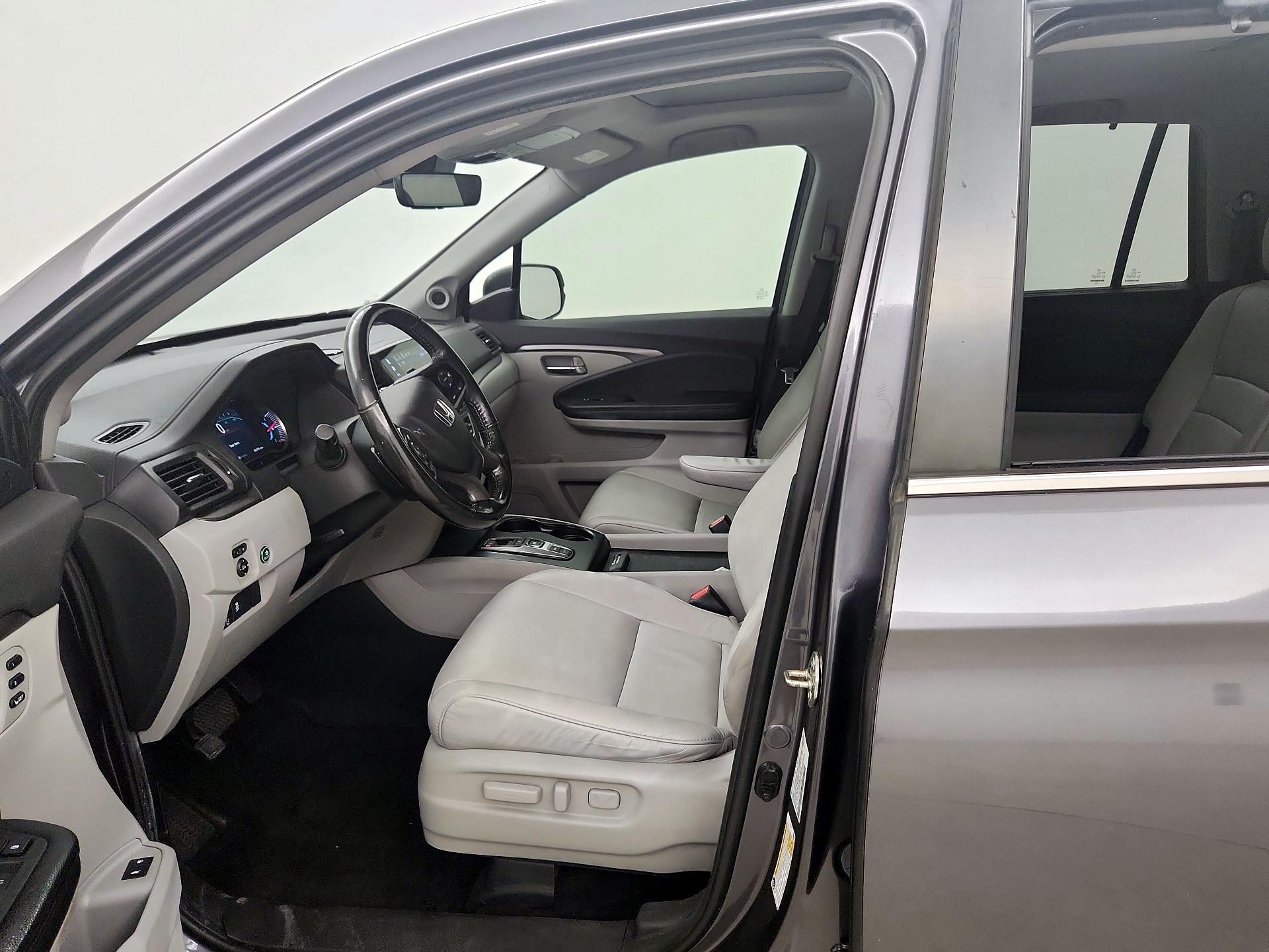 Thumbnail: 2021 Honda Pilot - 11