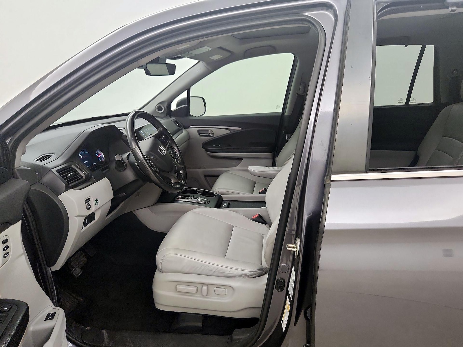 2021 Honda Pilot EX-L - Photo 12