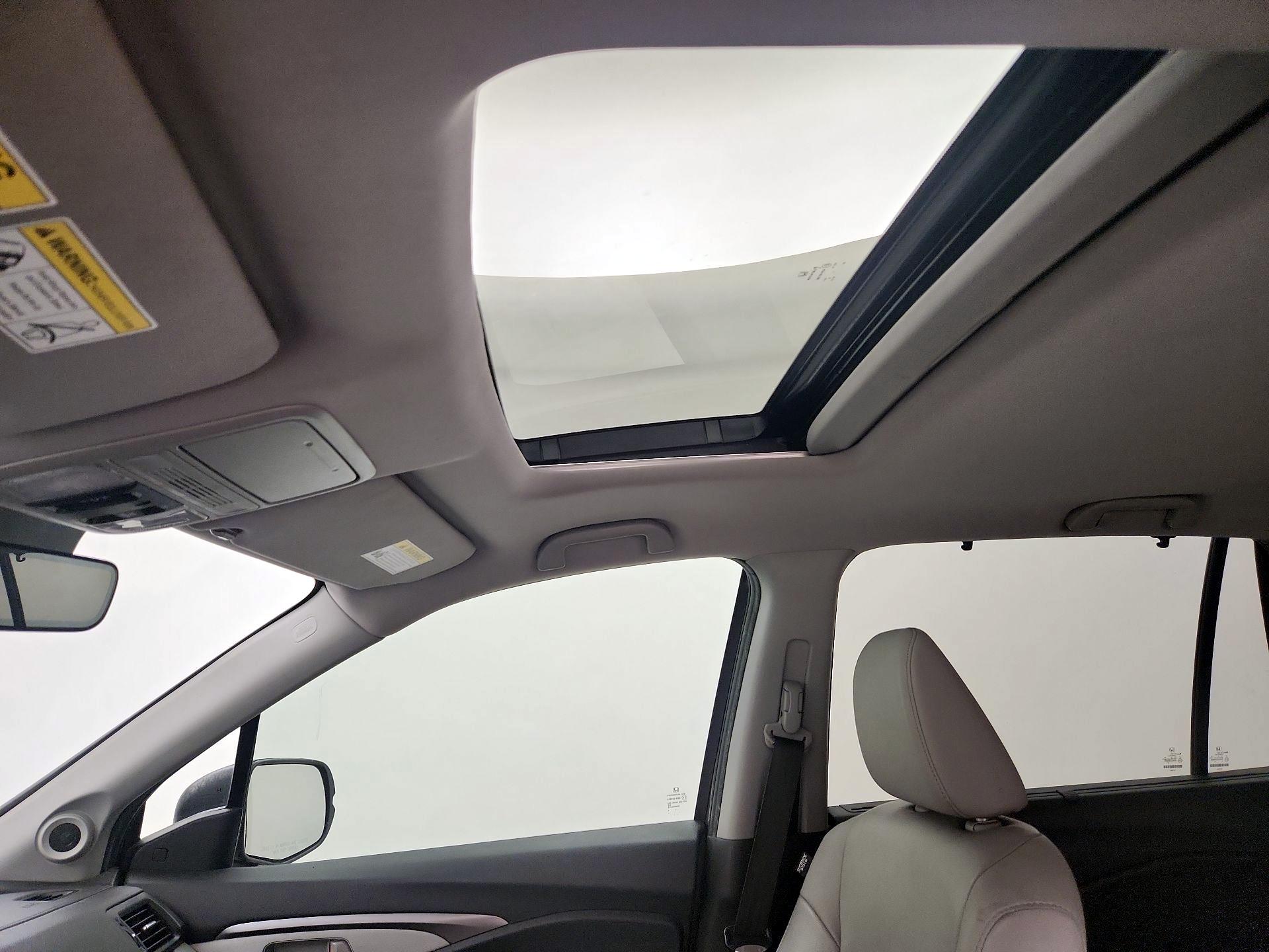 Thumbnail: 2021 Honda Pilot - 19