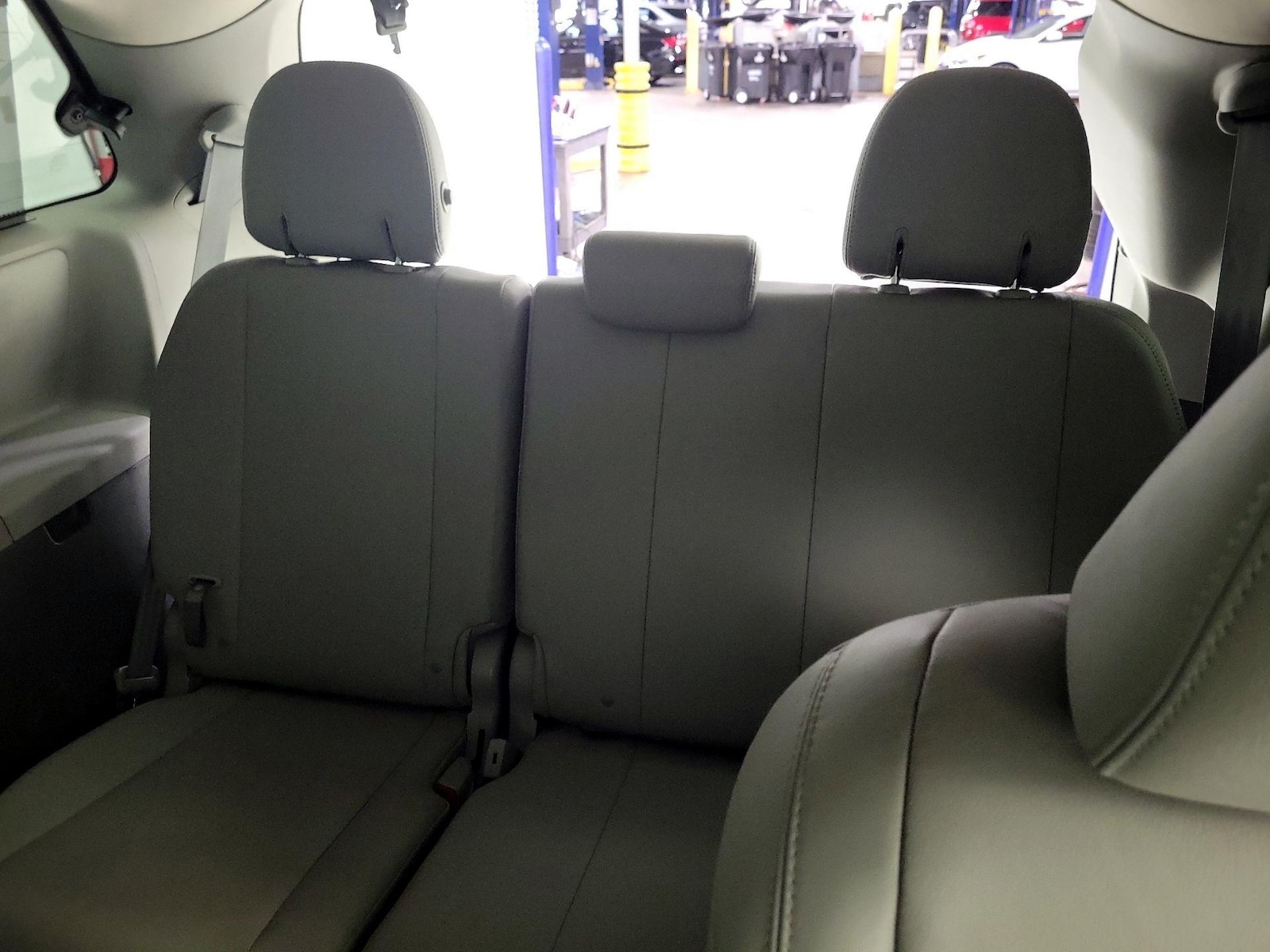 2016 Toyota Sienna XLE - Photo 22