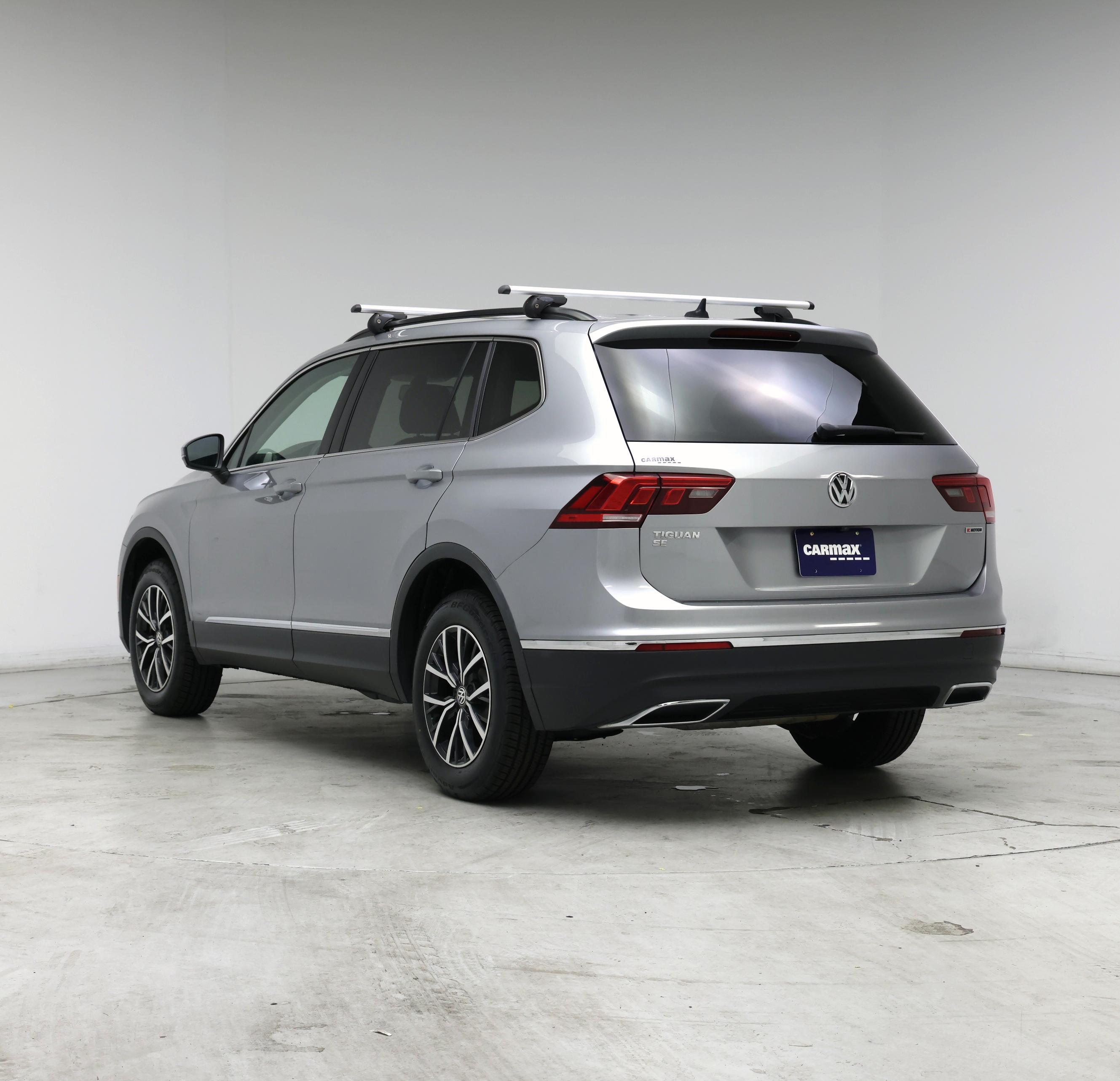 Thumbnail: 2020 Volkswagen Tiguan - 2