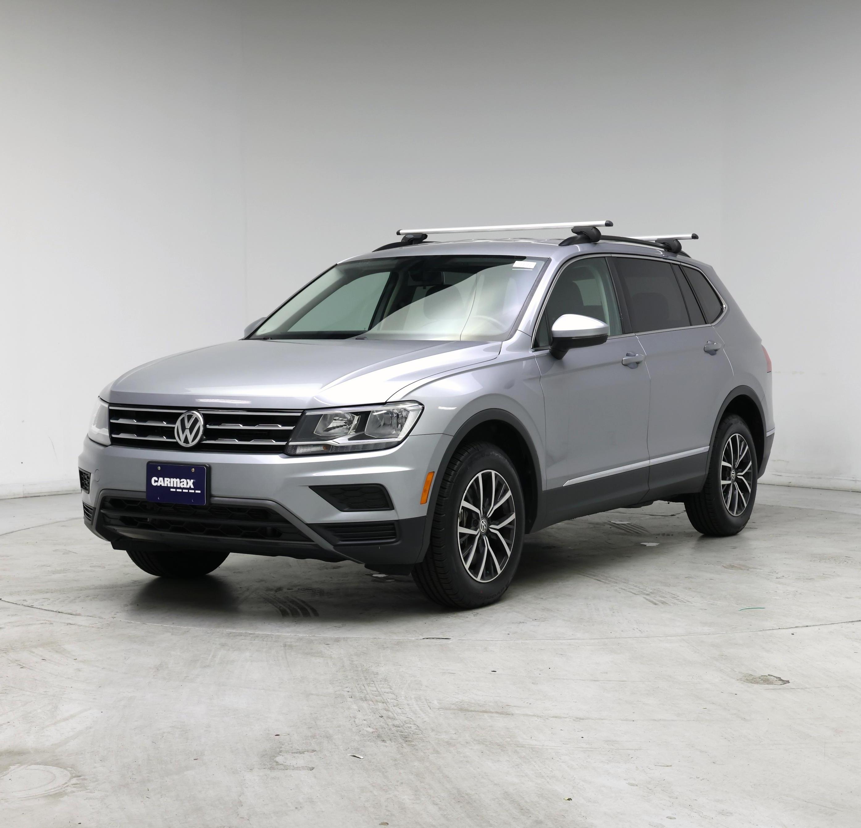 Thumbnail: 2020 Volkswagen Tiguan - 4
