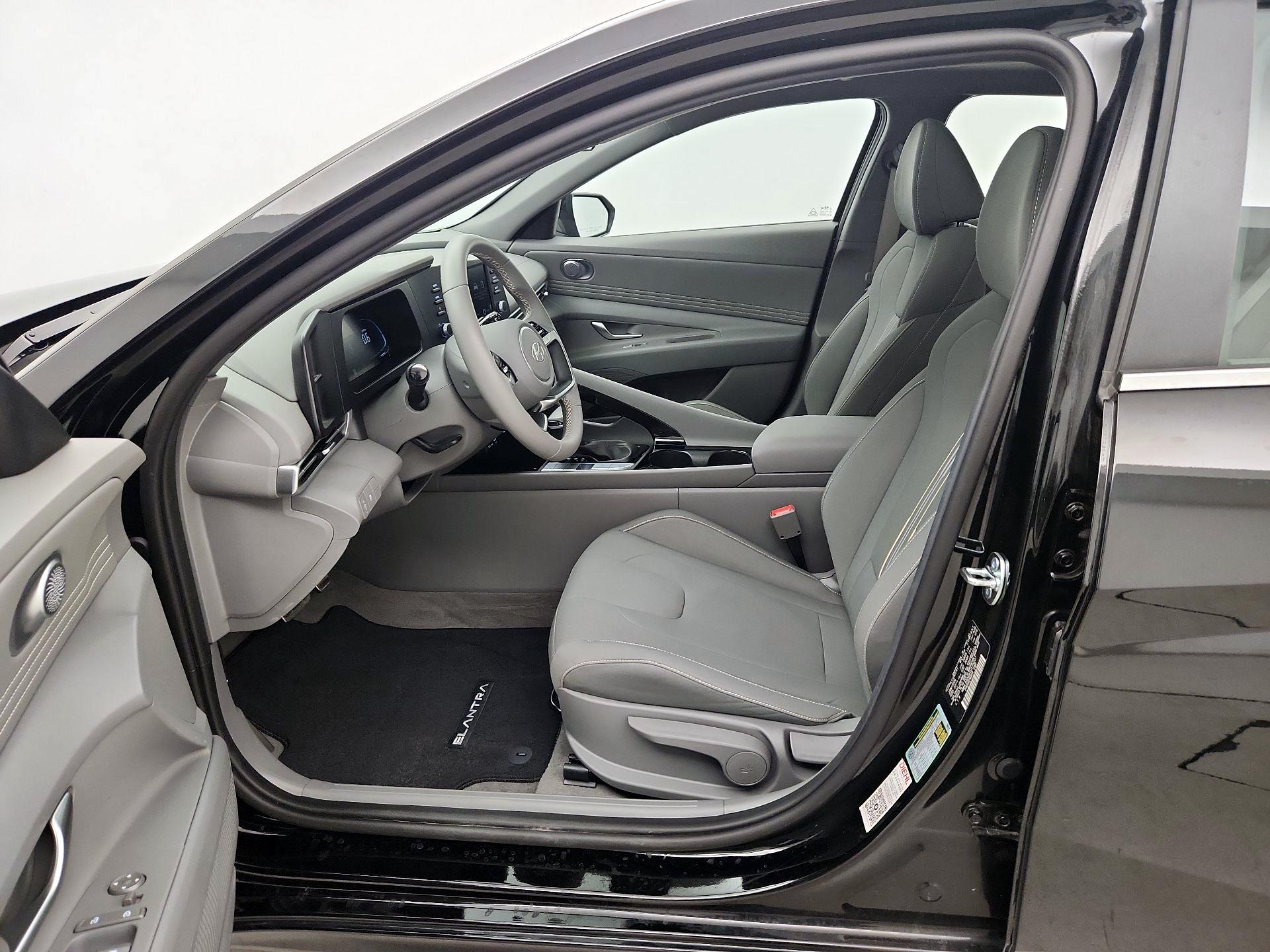 Thumbnail: 2026 Hyundai Elantra - 11