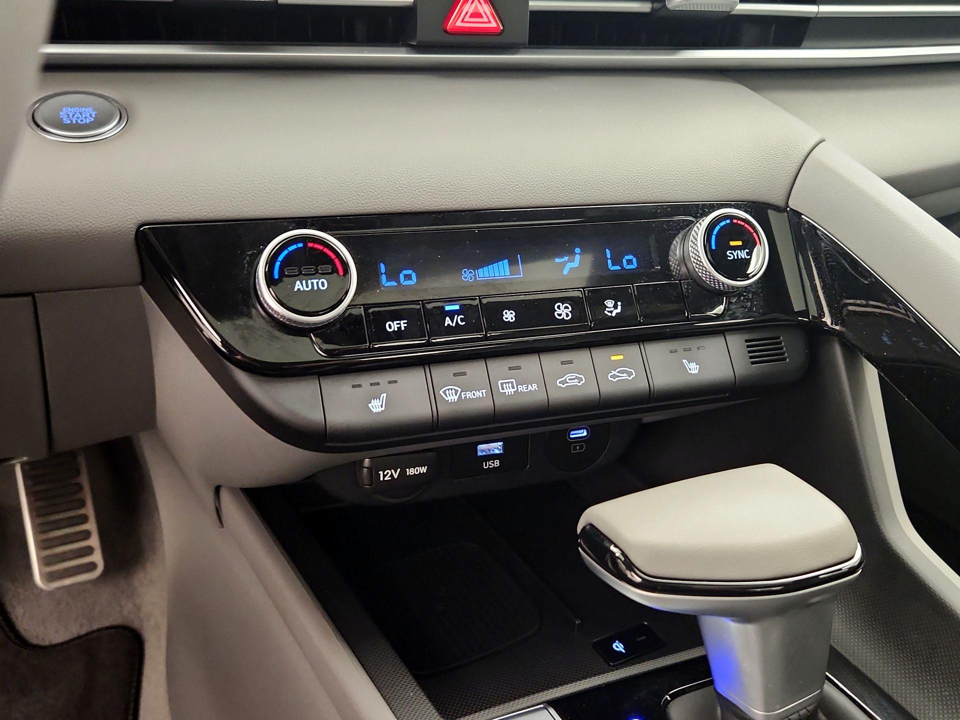 Thumbnail: 2026 Hyundai Elantra - 16