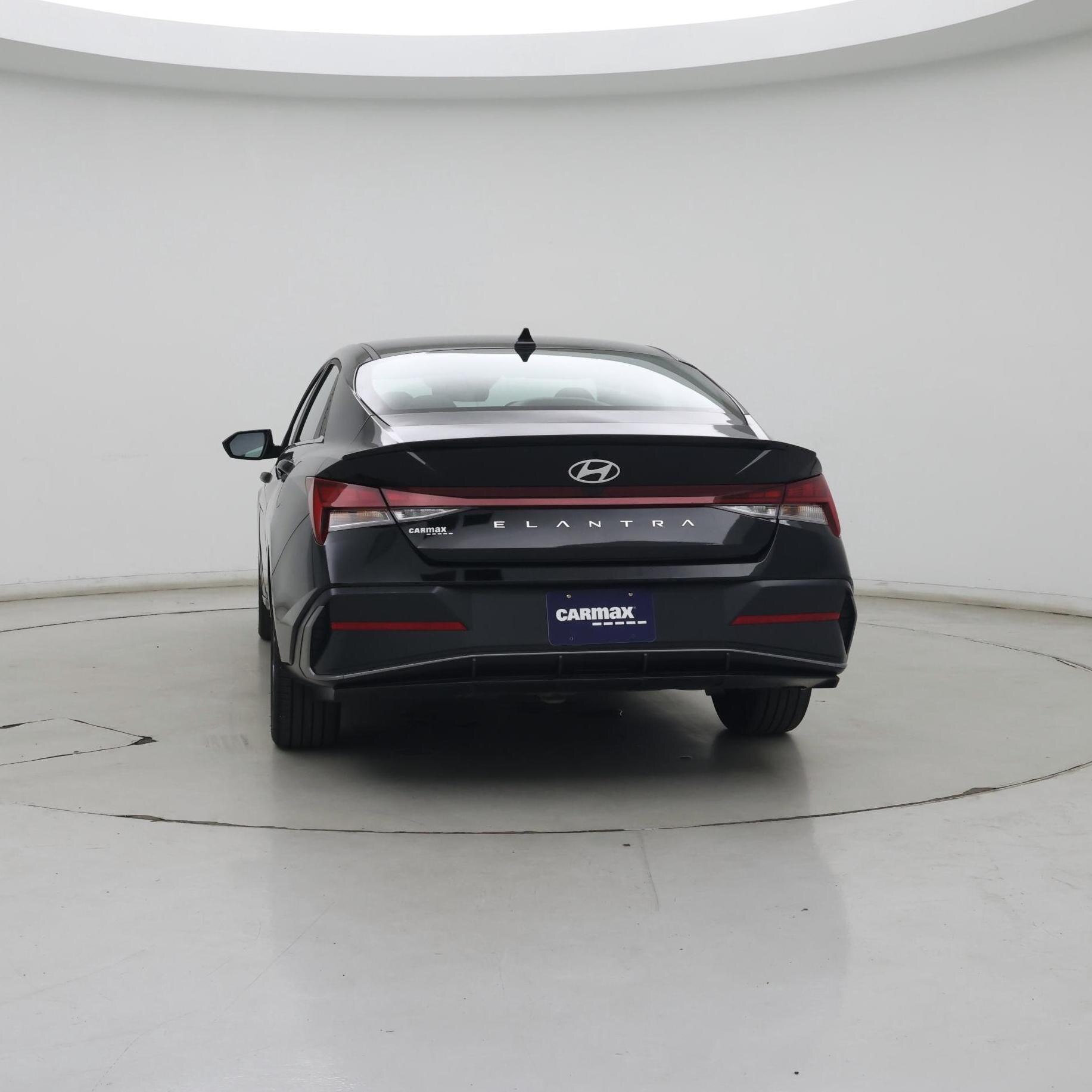 Thumbnail: 2026 Hyundai Elantra - 6