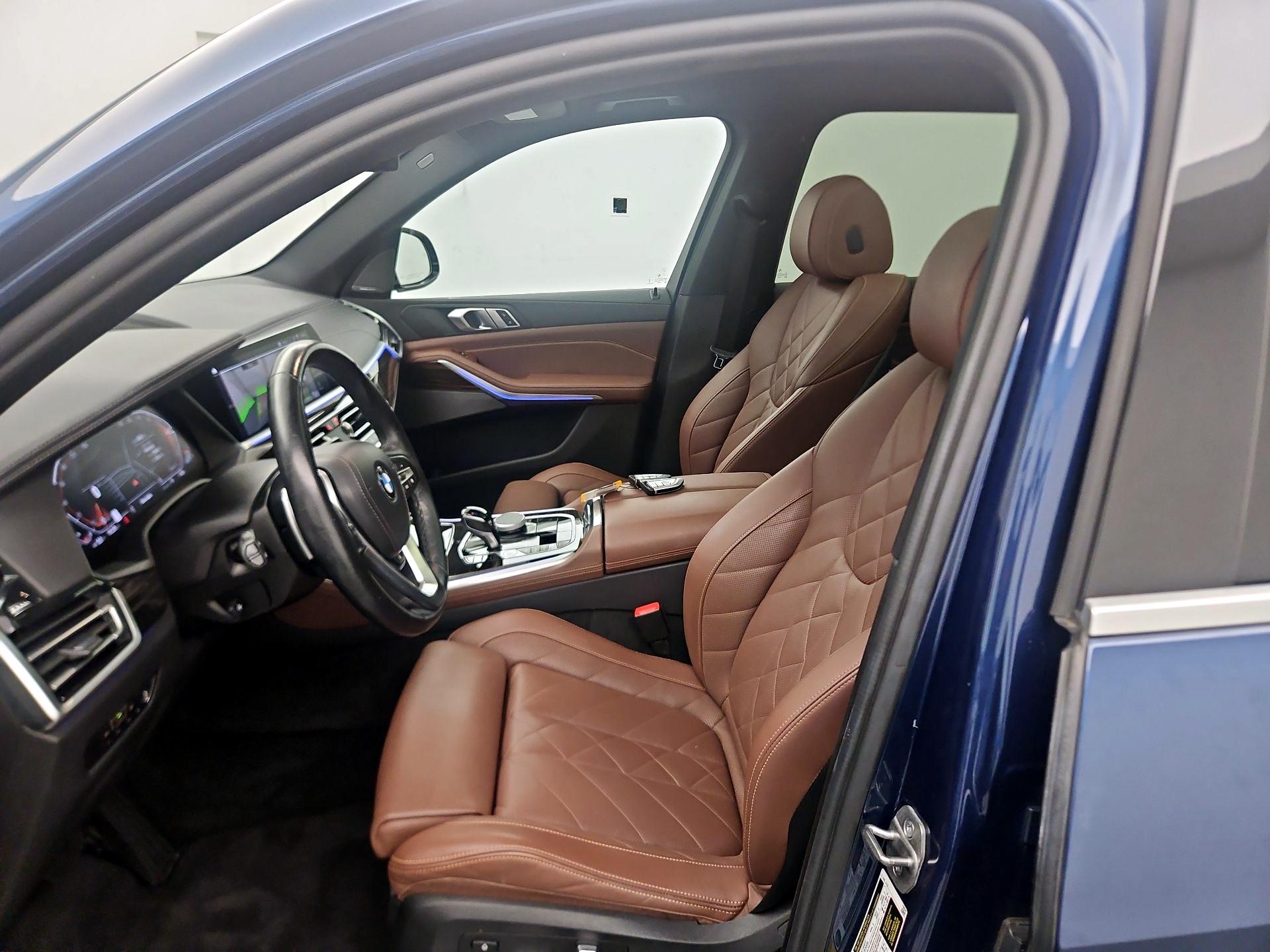 Thumbnail: 2023 BMW X5 - 11