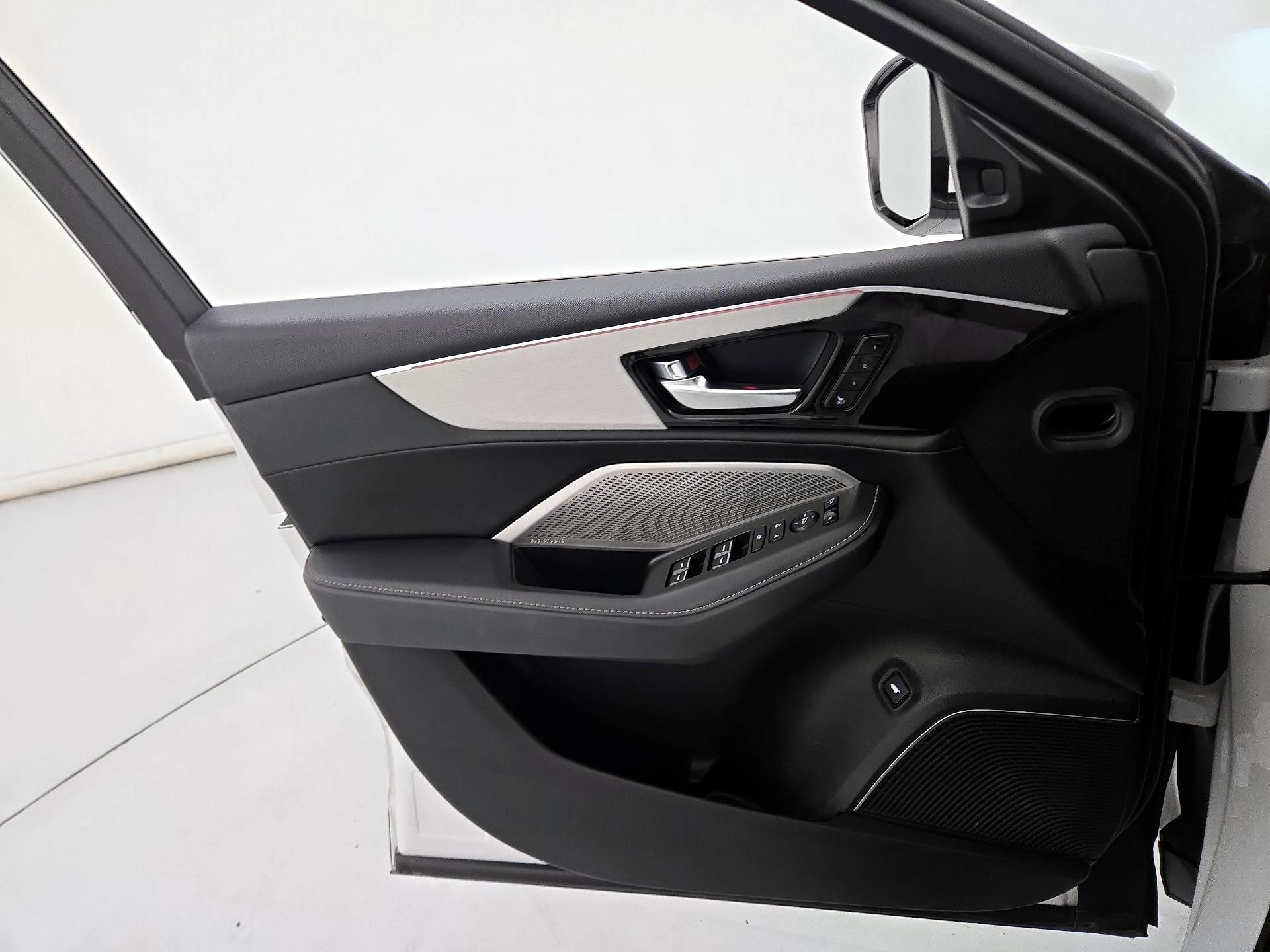Thumbnail: 2024 Acura MDX - 12