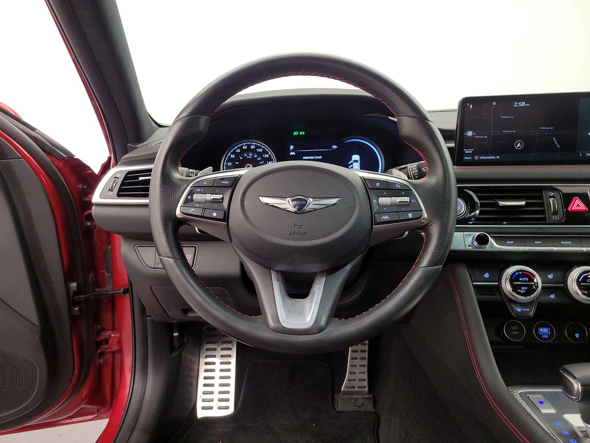 Thumbnail: 2023 Genesis G70 - 10