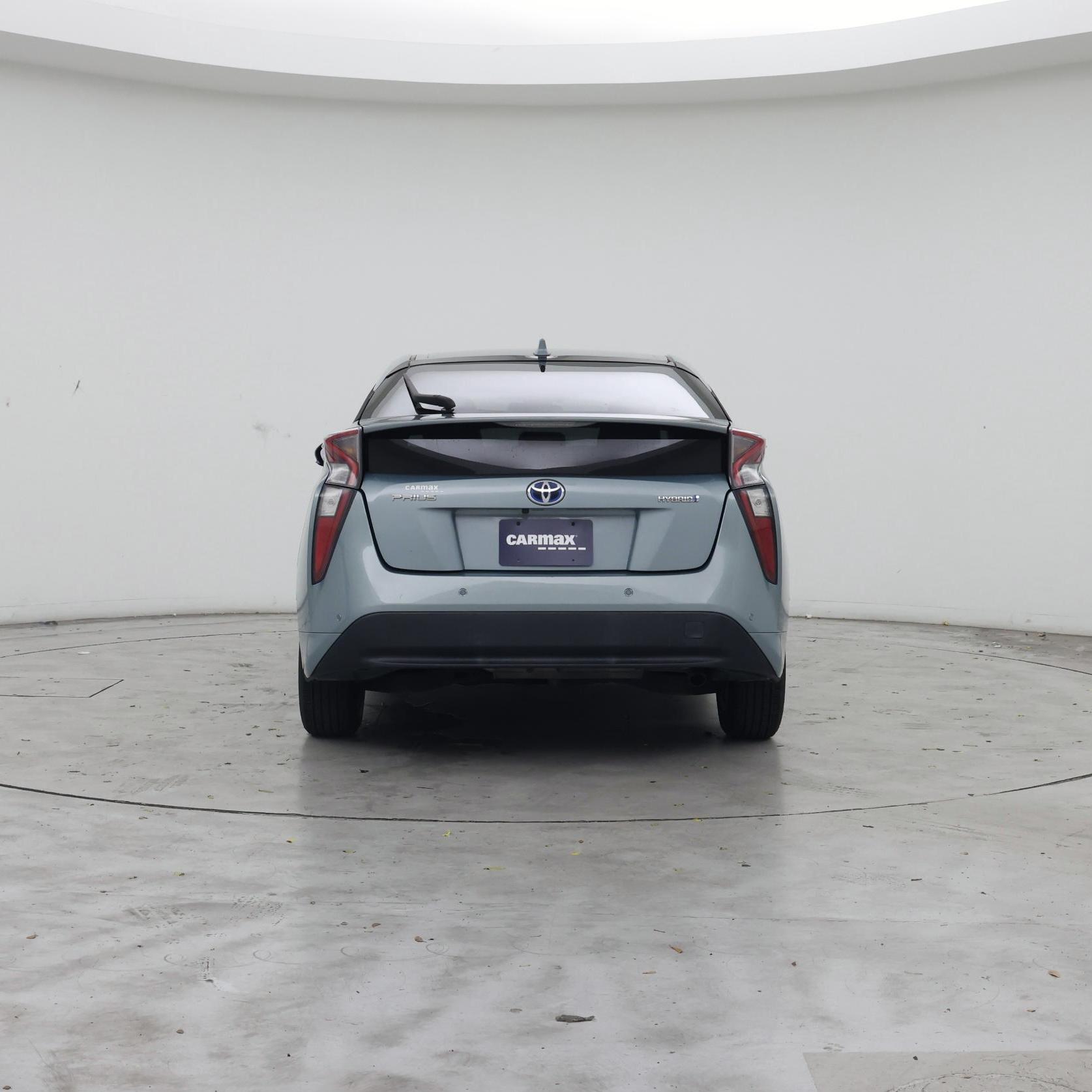 Thumbnail: 2017 Toyota Prius - 6