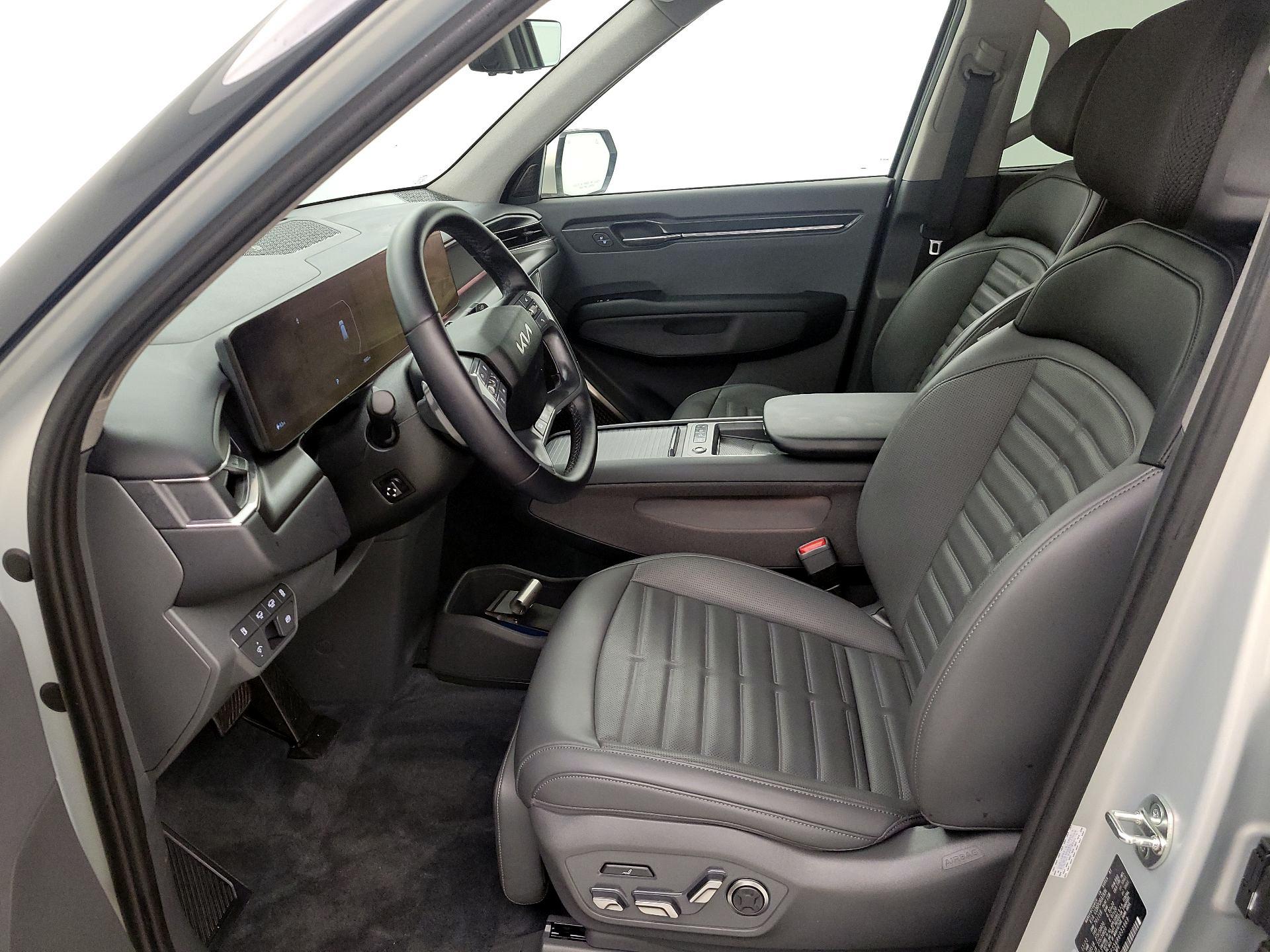 Thumbnail: 2024 Kia EV9 - 11