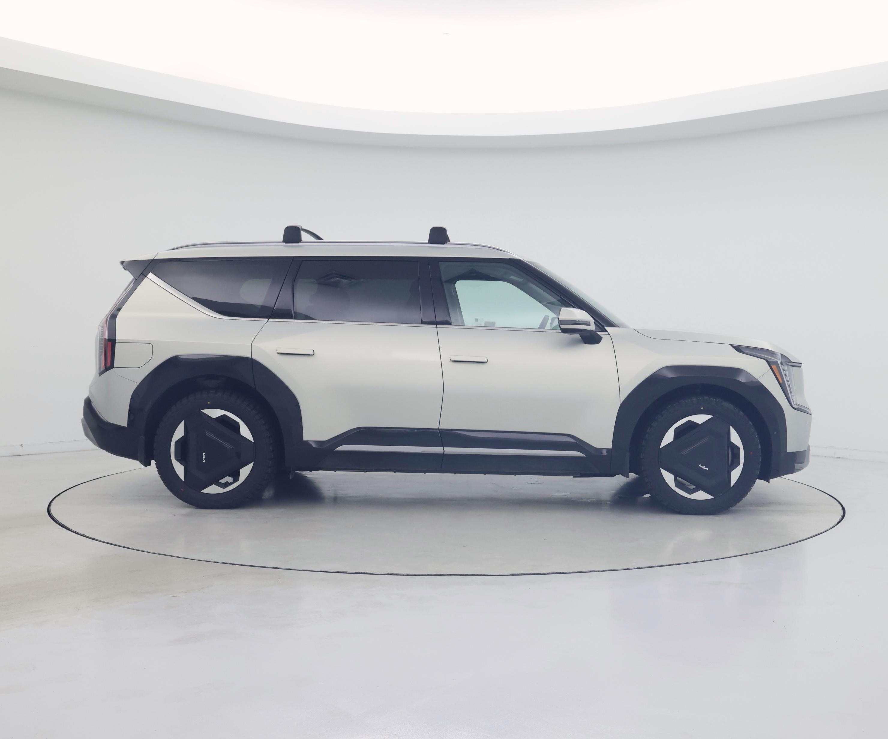 Thumbnail: 2024 Kia EV9 - 7