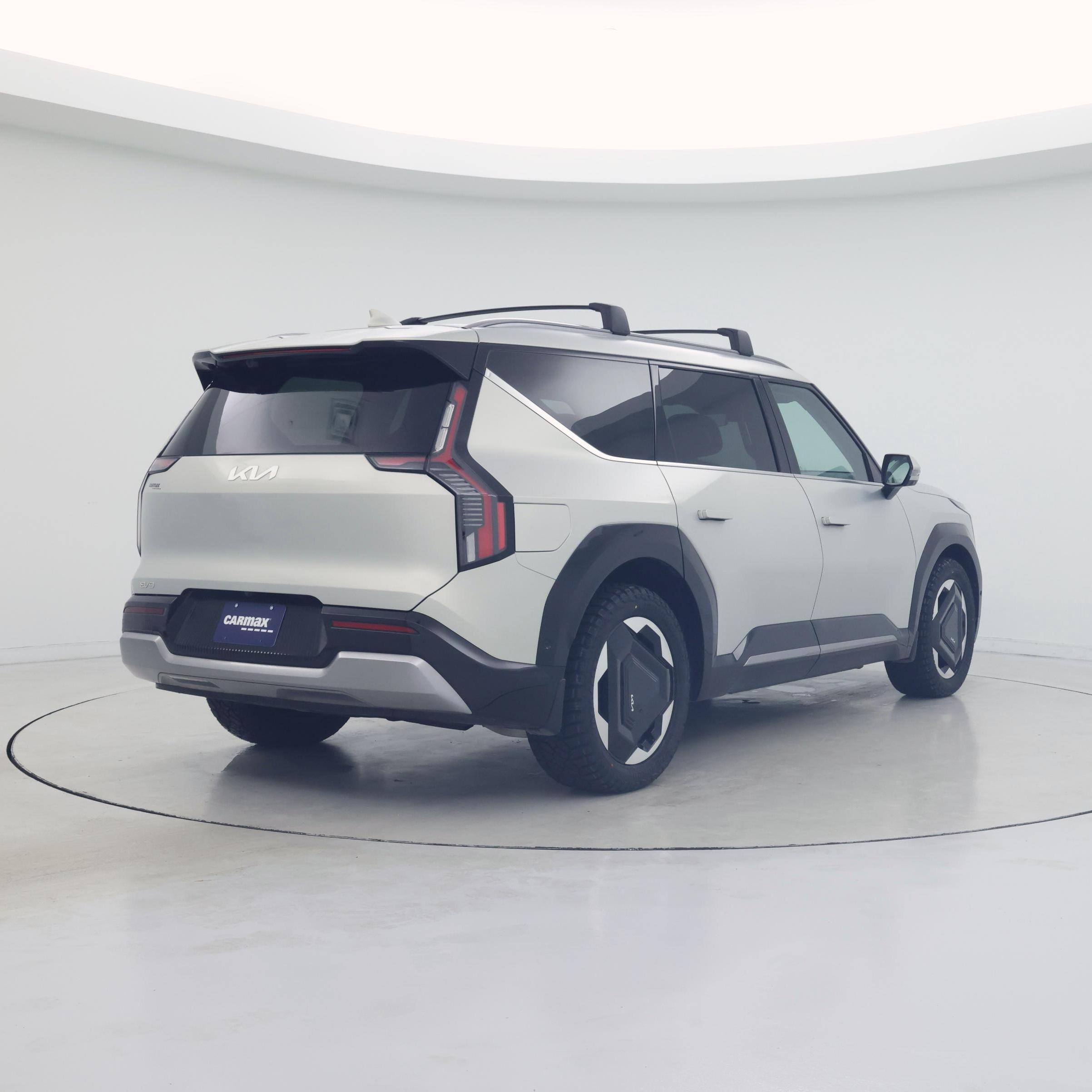 Thumbnail: 2024 Kia EV9 - 8