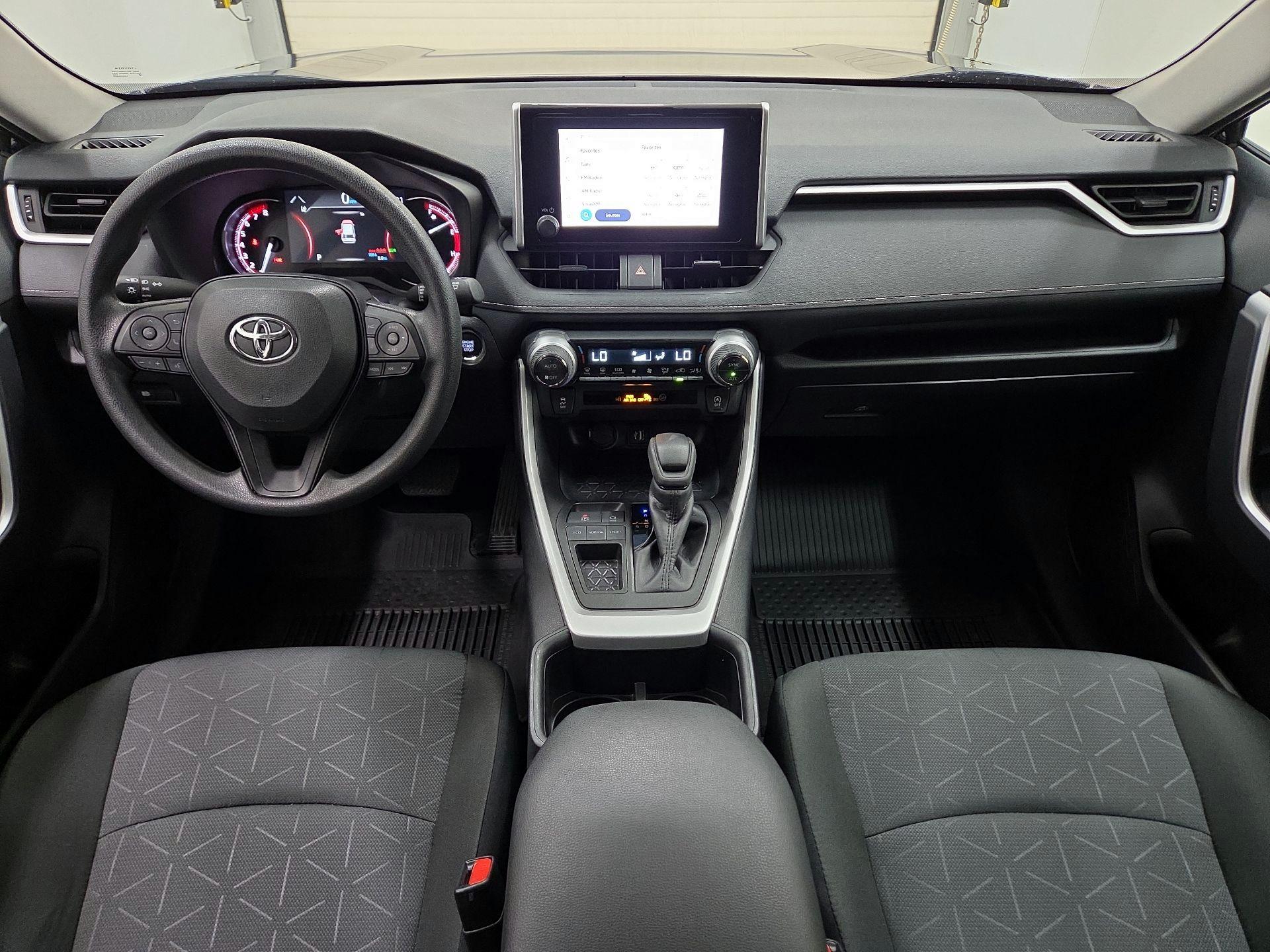 Thumbnail: 2025 Toyota RAV4 - 9