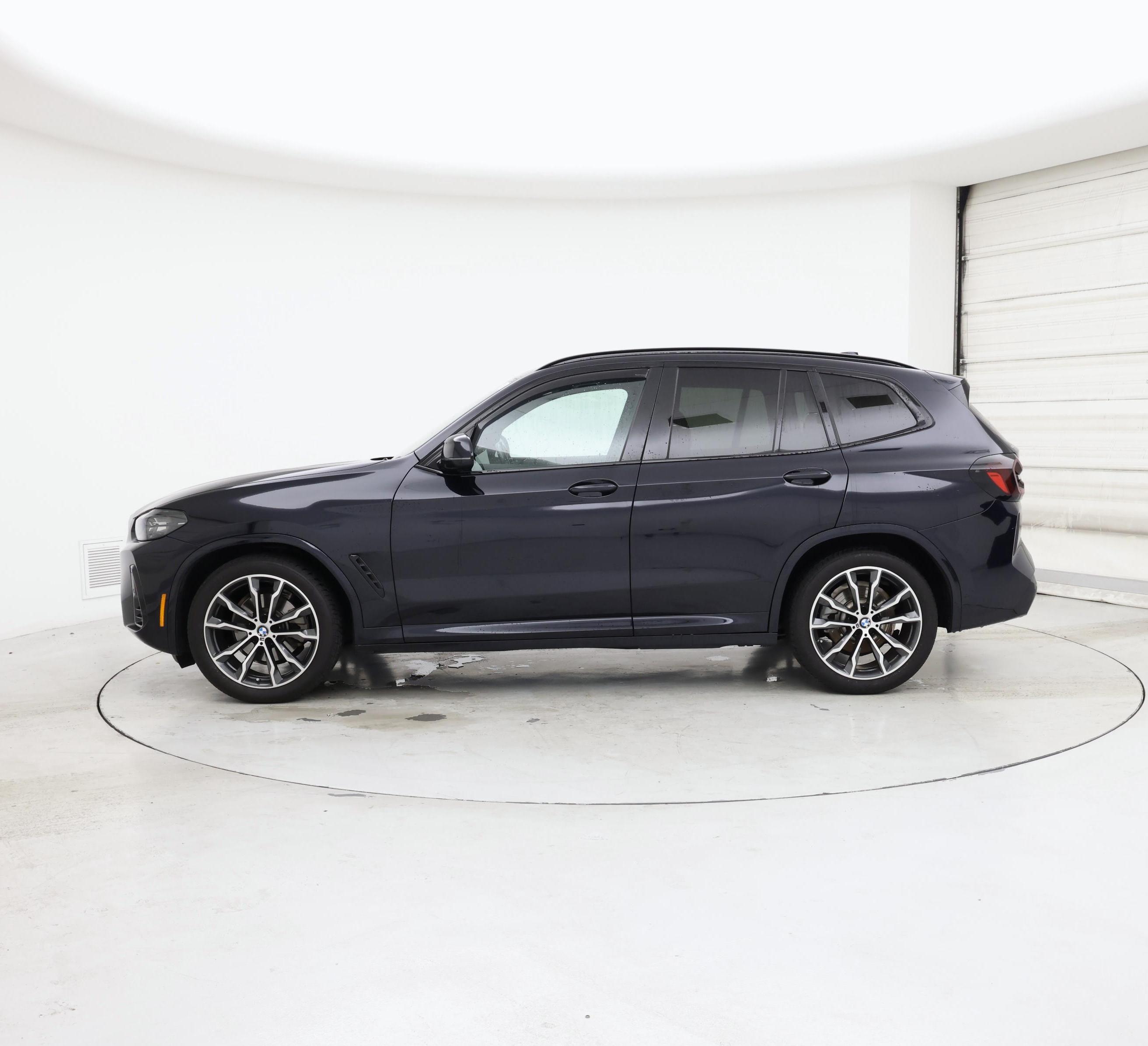 Thumbnail: 2022 BMW X3 - 3