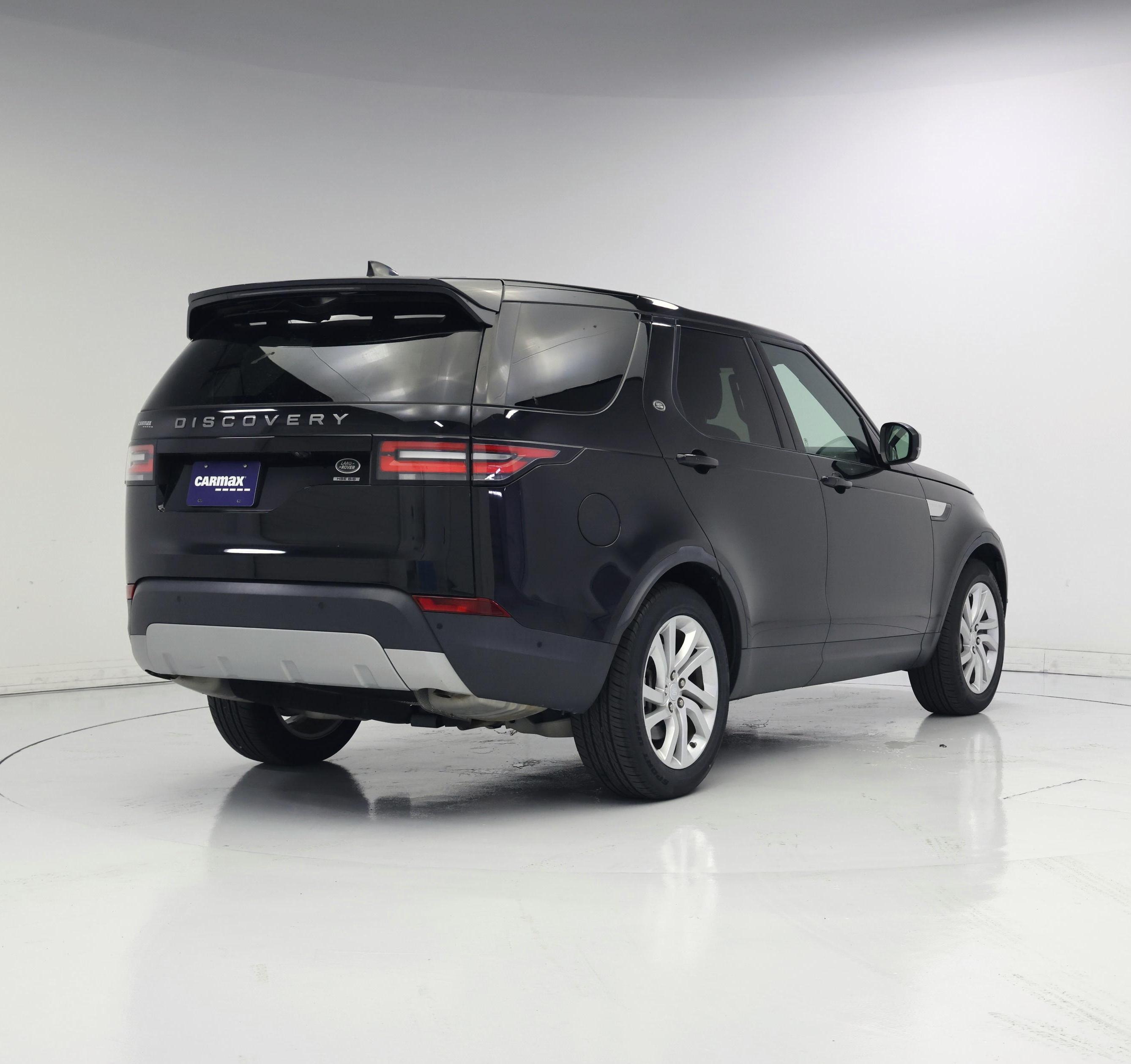 Thumbnail: 2020 Land Rover Discovery - 8