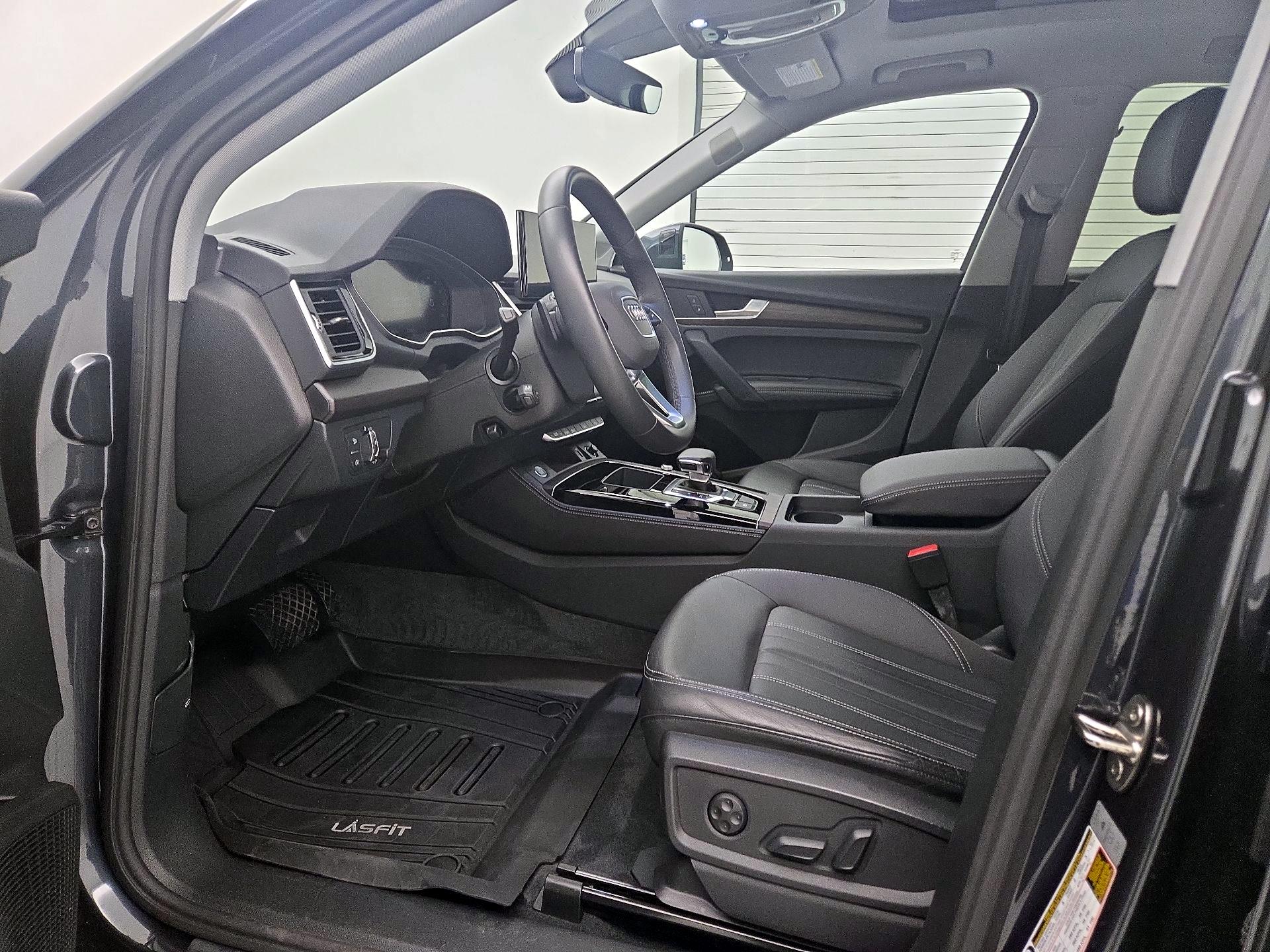 Thumbnail: 2024 Audi Q5 - 11