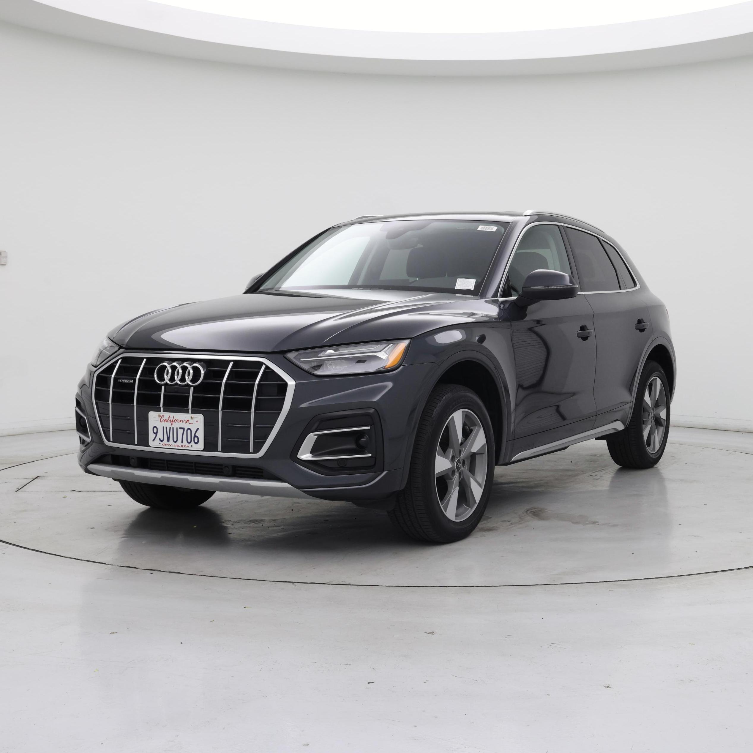 Thumbnail: 2024 Audi Q5 - 4