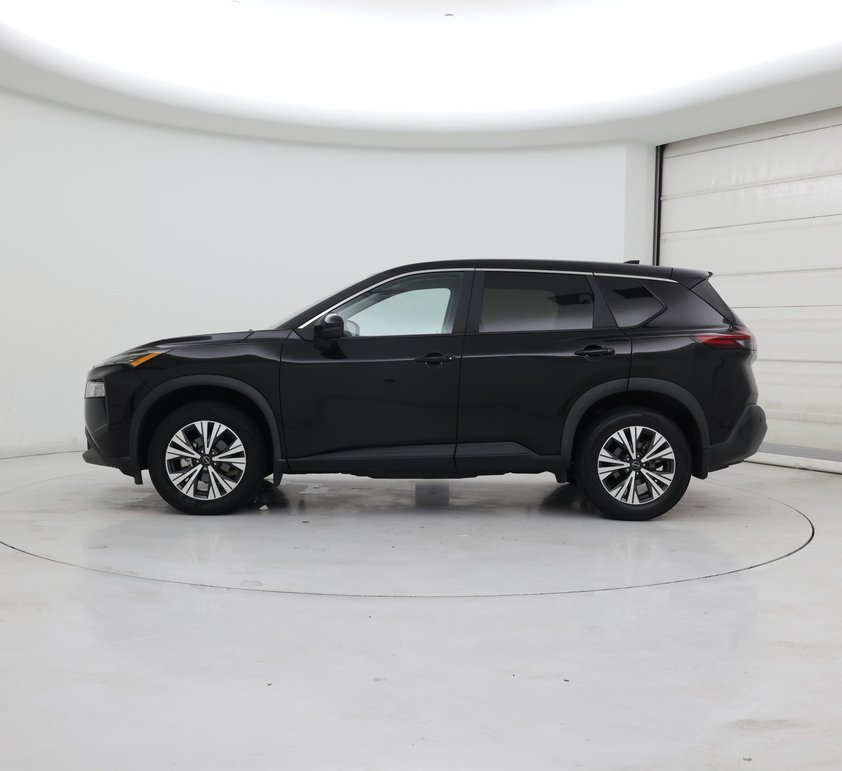 Thumbnail: 2022 Nissan Rogue - 3