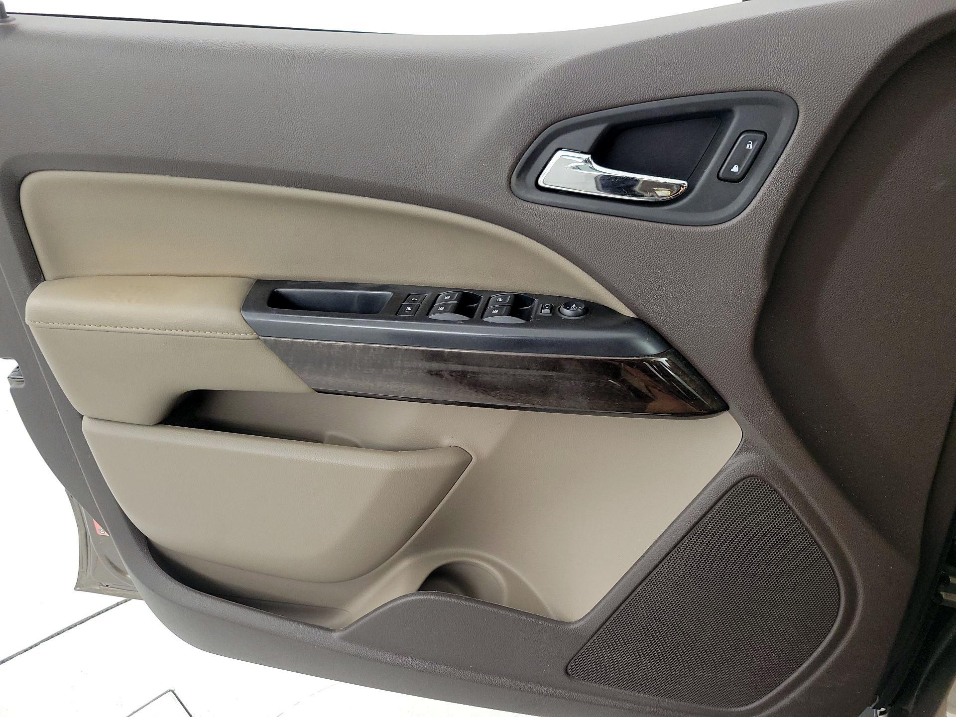 Thumbnail: 2015 GMC Canyon - 12