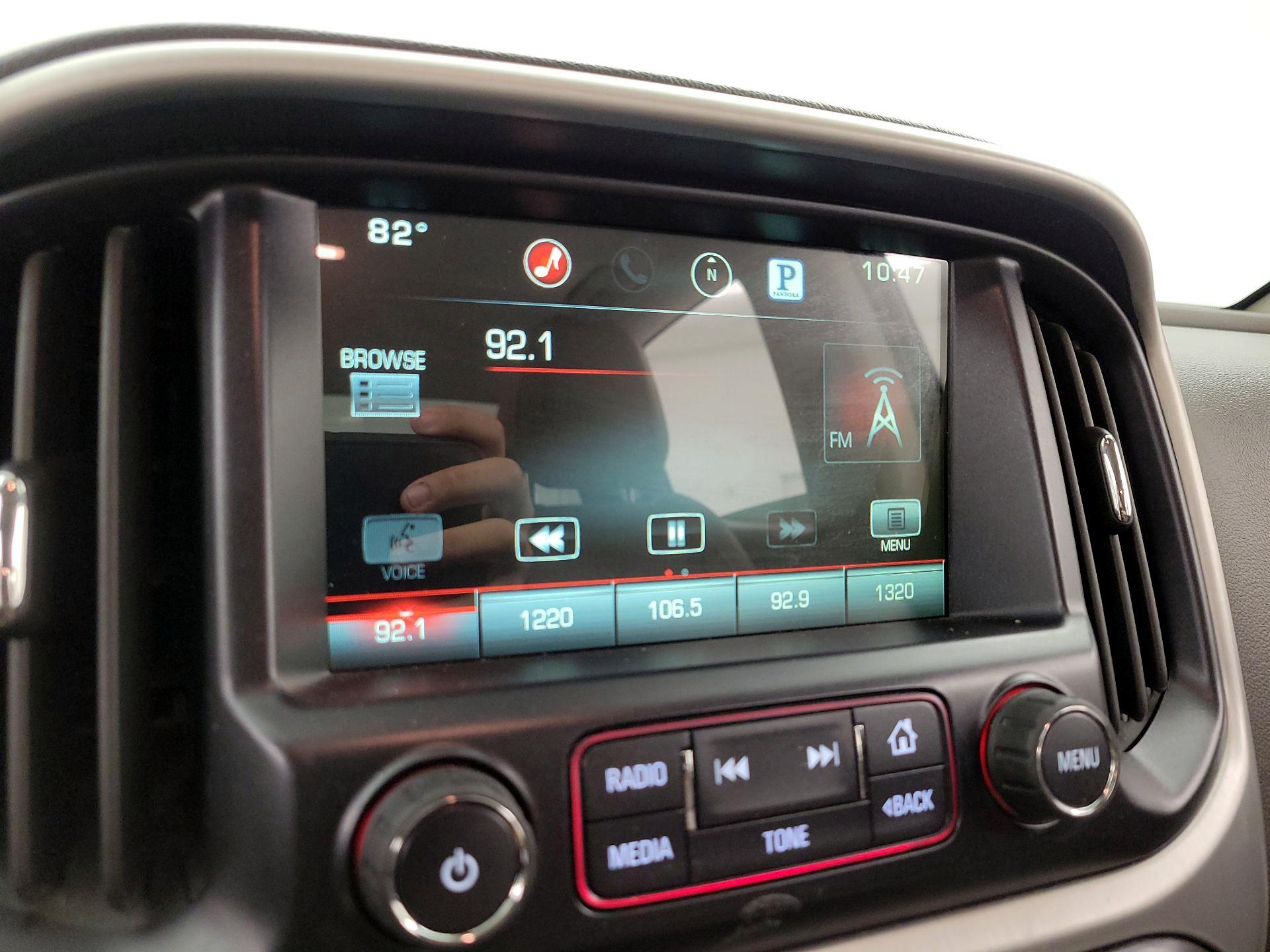 Thumbnail: 2015 GMC Canyon - 15