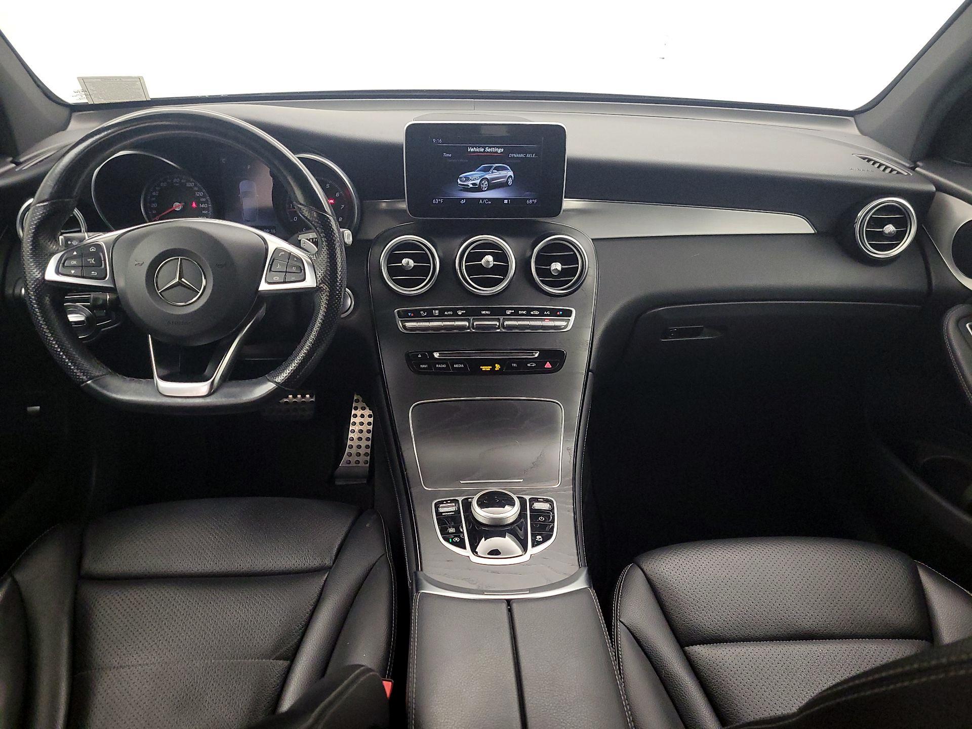 Thumbnail: 2019 Mercedes-Benz GLC - 9