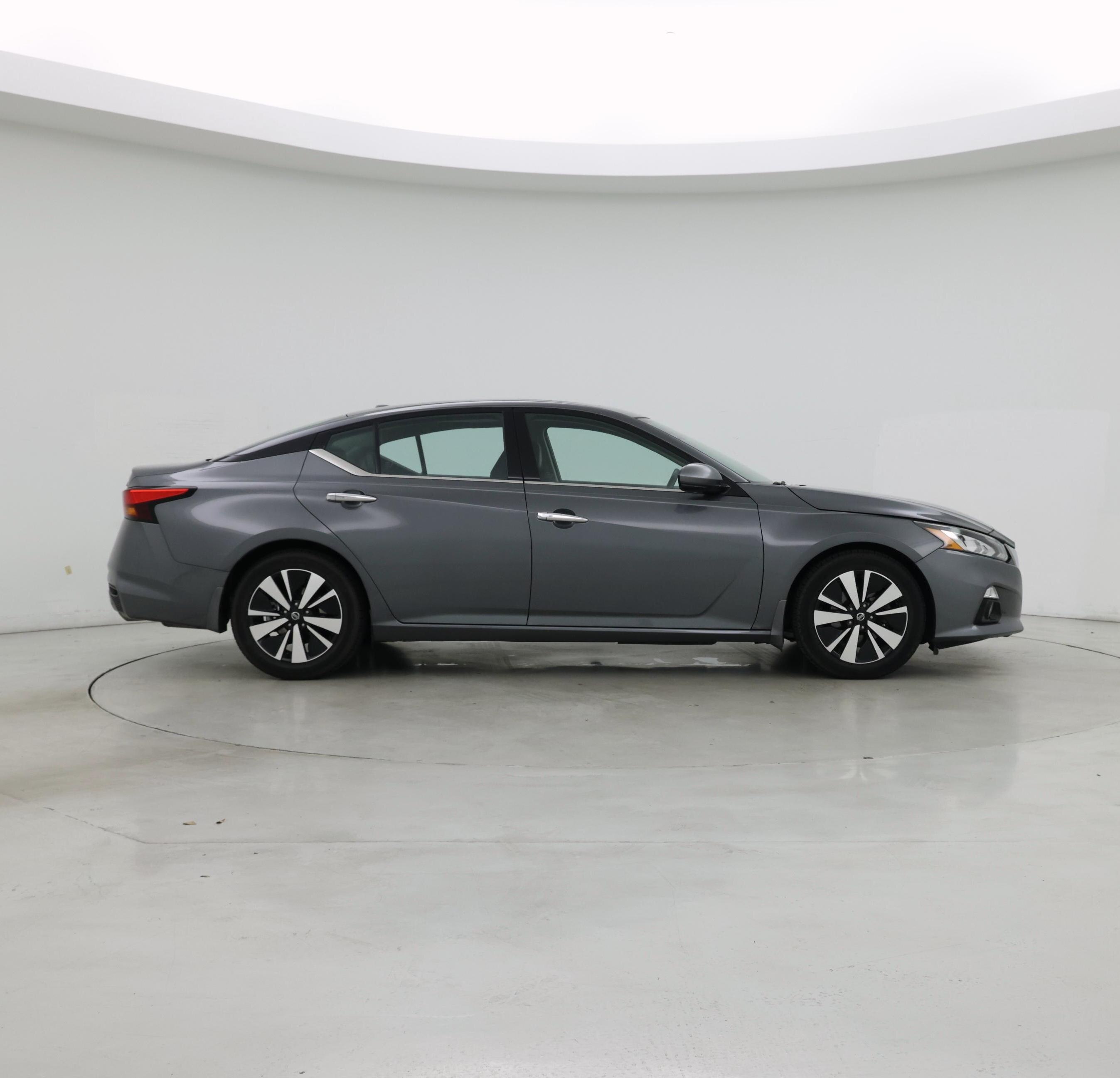 Thumbnail: 2019 Nissan Altima - 7