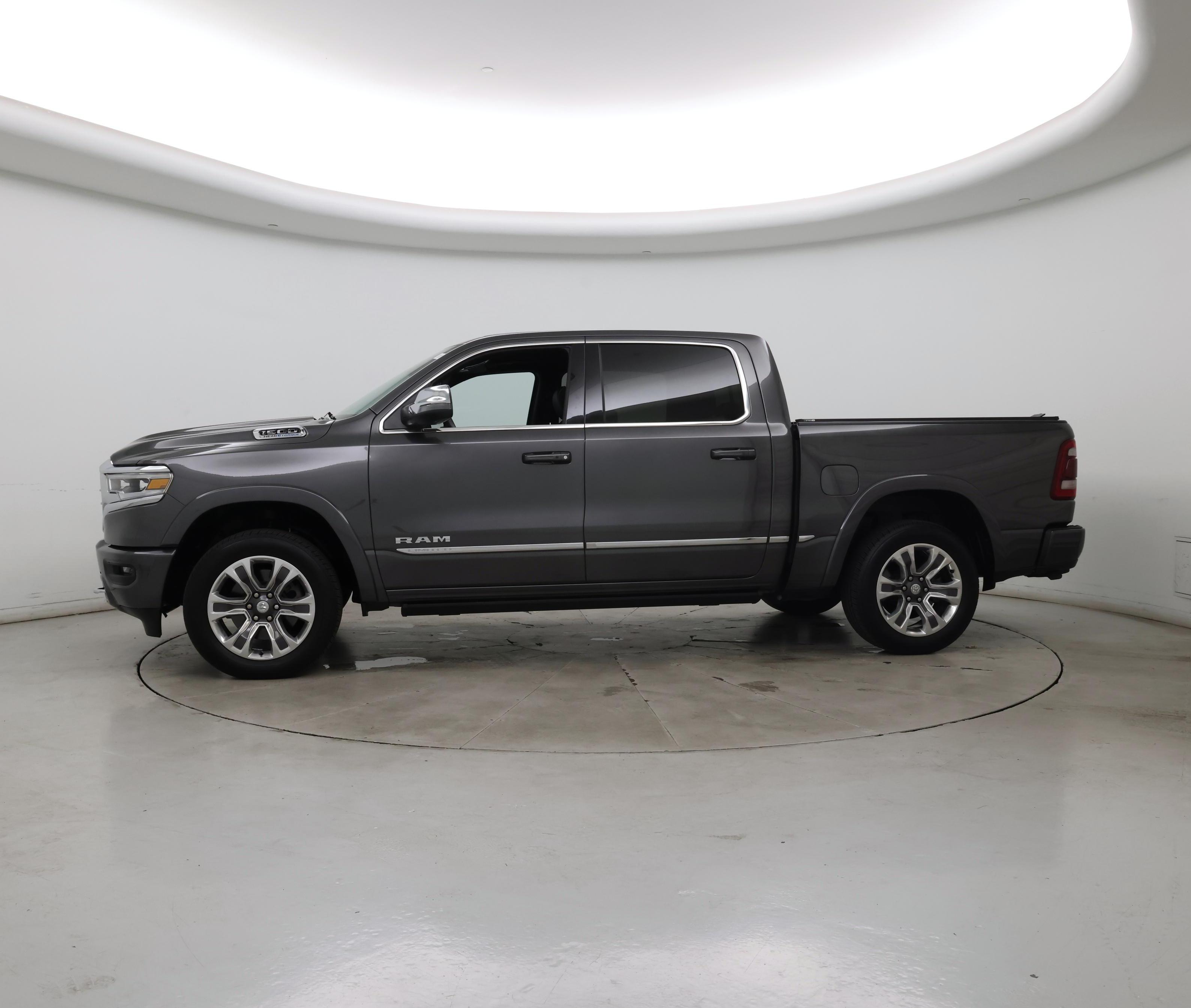 Thumbnail: 2024 RAM 1500 - 3