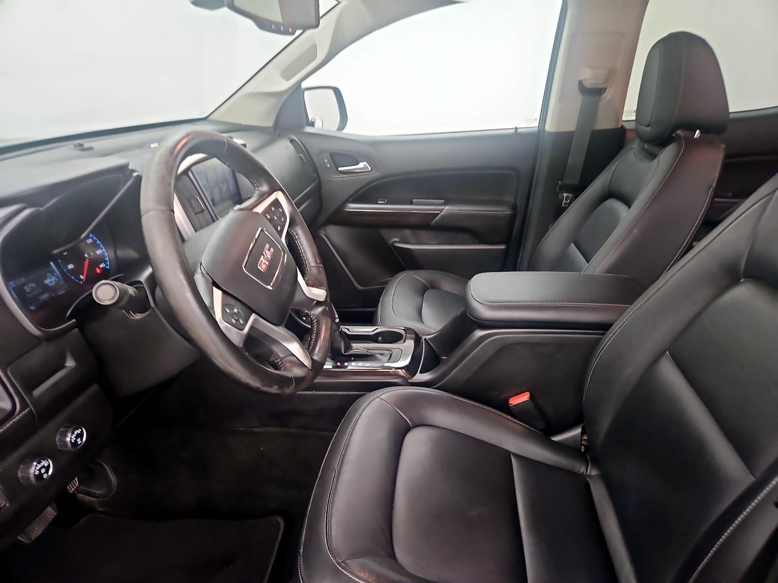 2017 GMC Canyon SLT - Photo 12