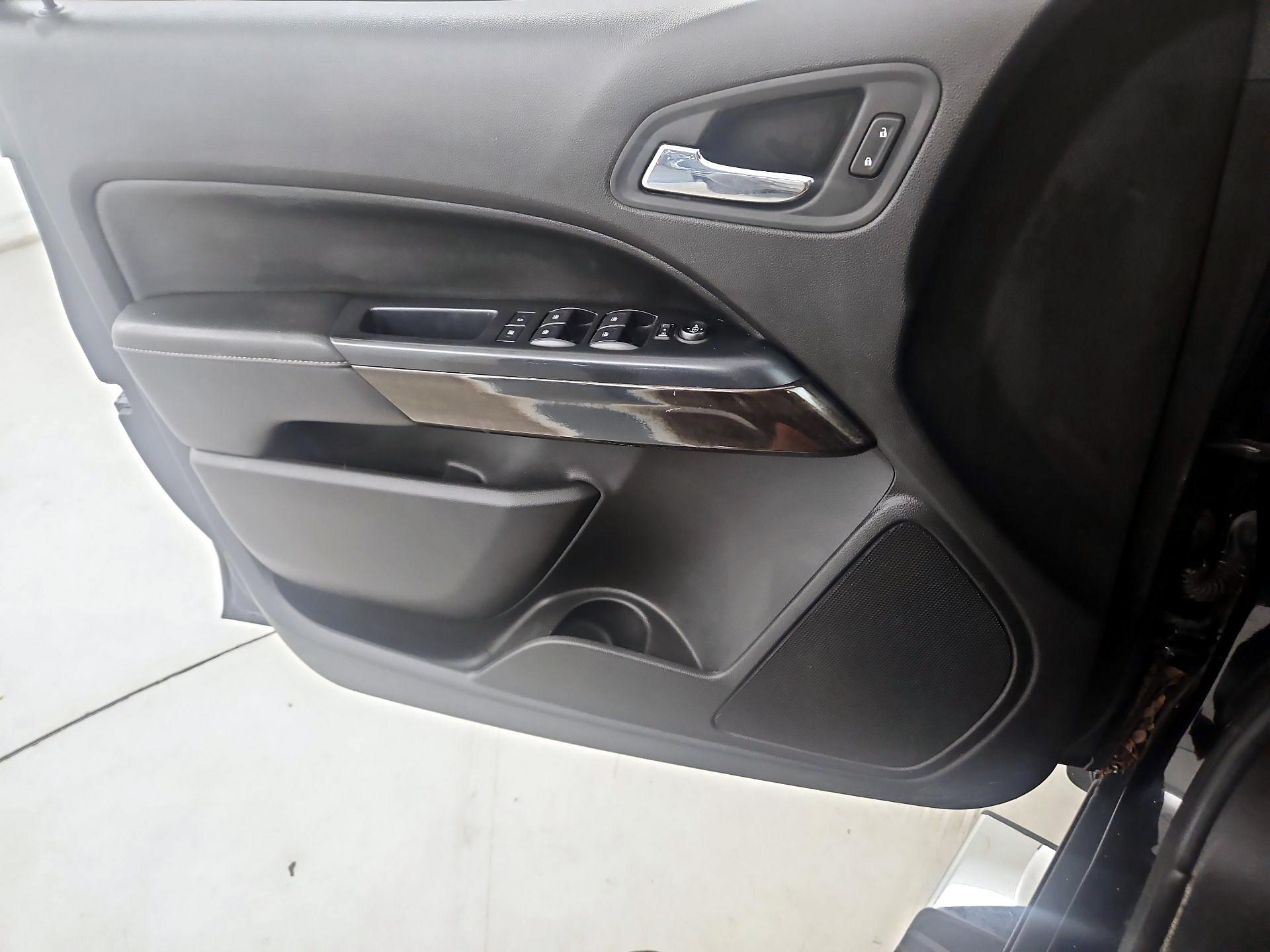Thumbnail: 2017 GMC Canyon - 12