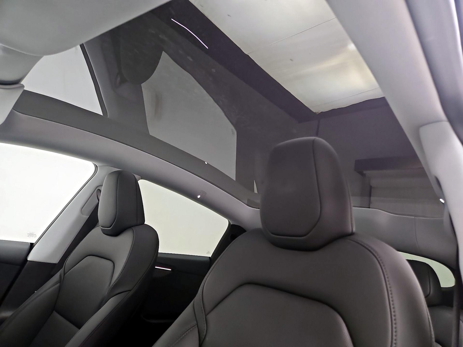 2026 Tesla Model Y Long Range - Photo 21