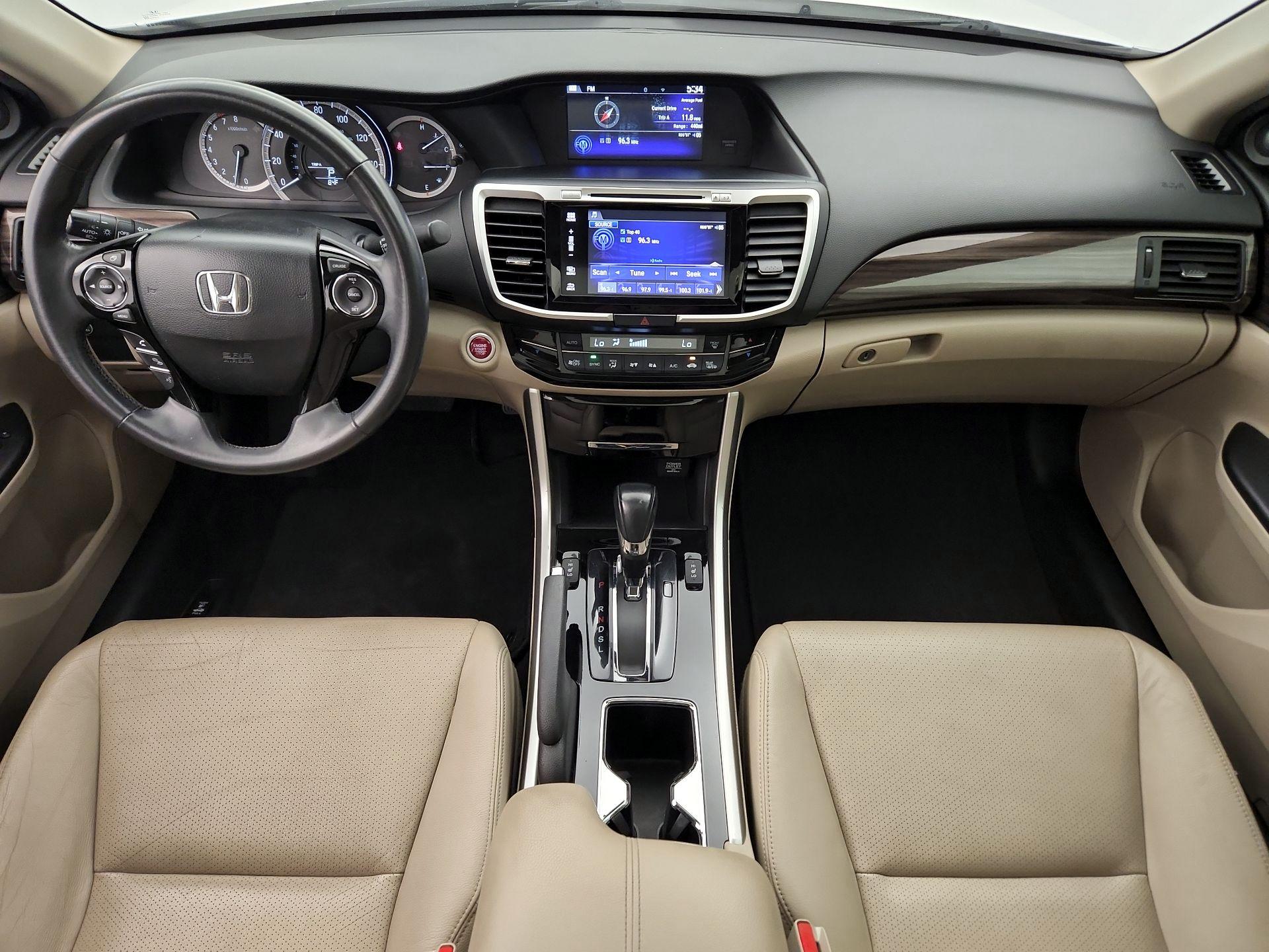Thumbnail: 2016 Honda Accord - 9