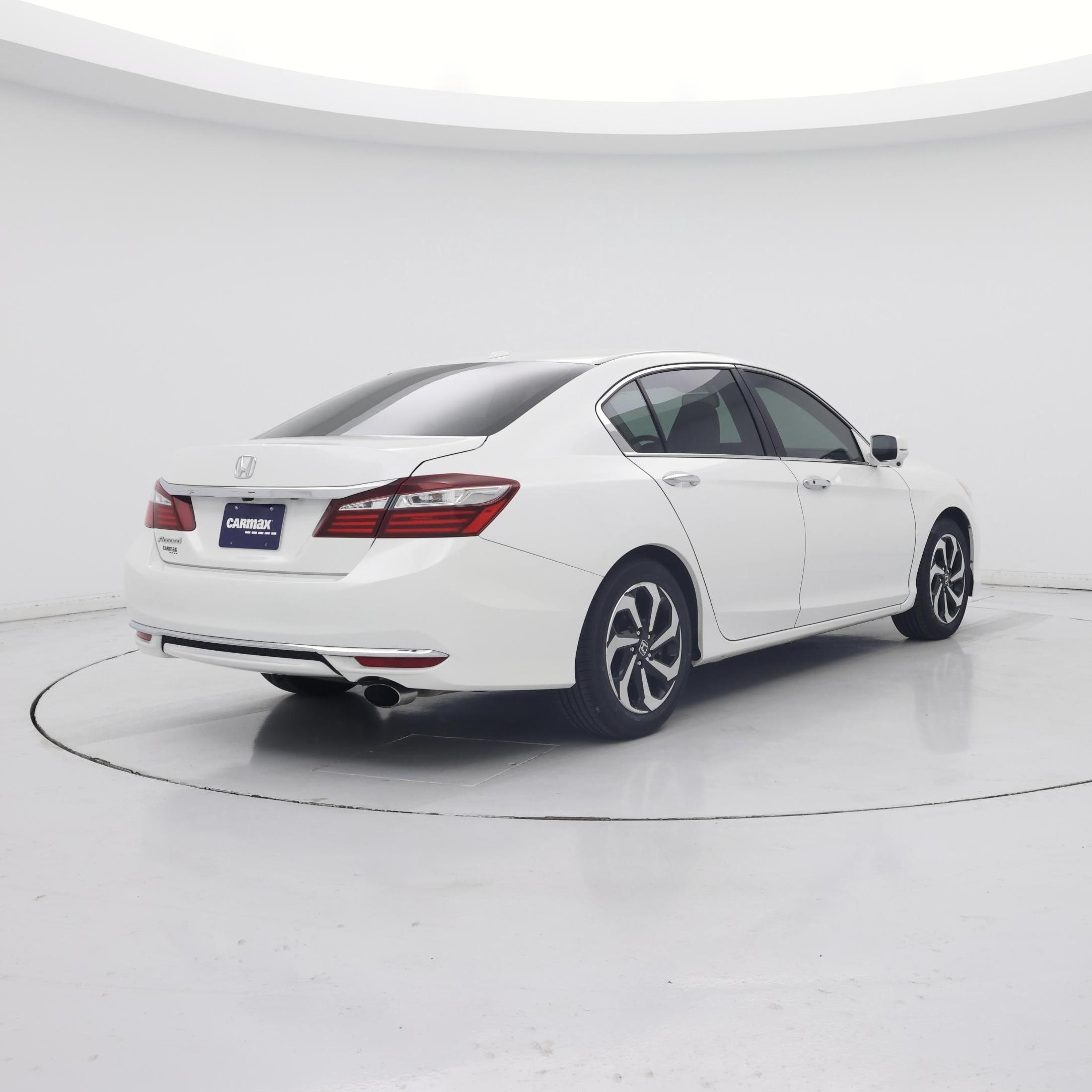 Thumbnail: 2016 Honda Accord - 8