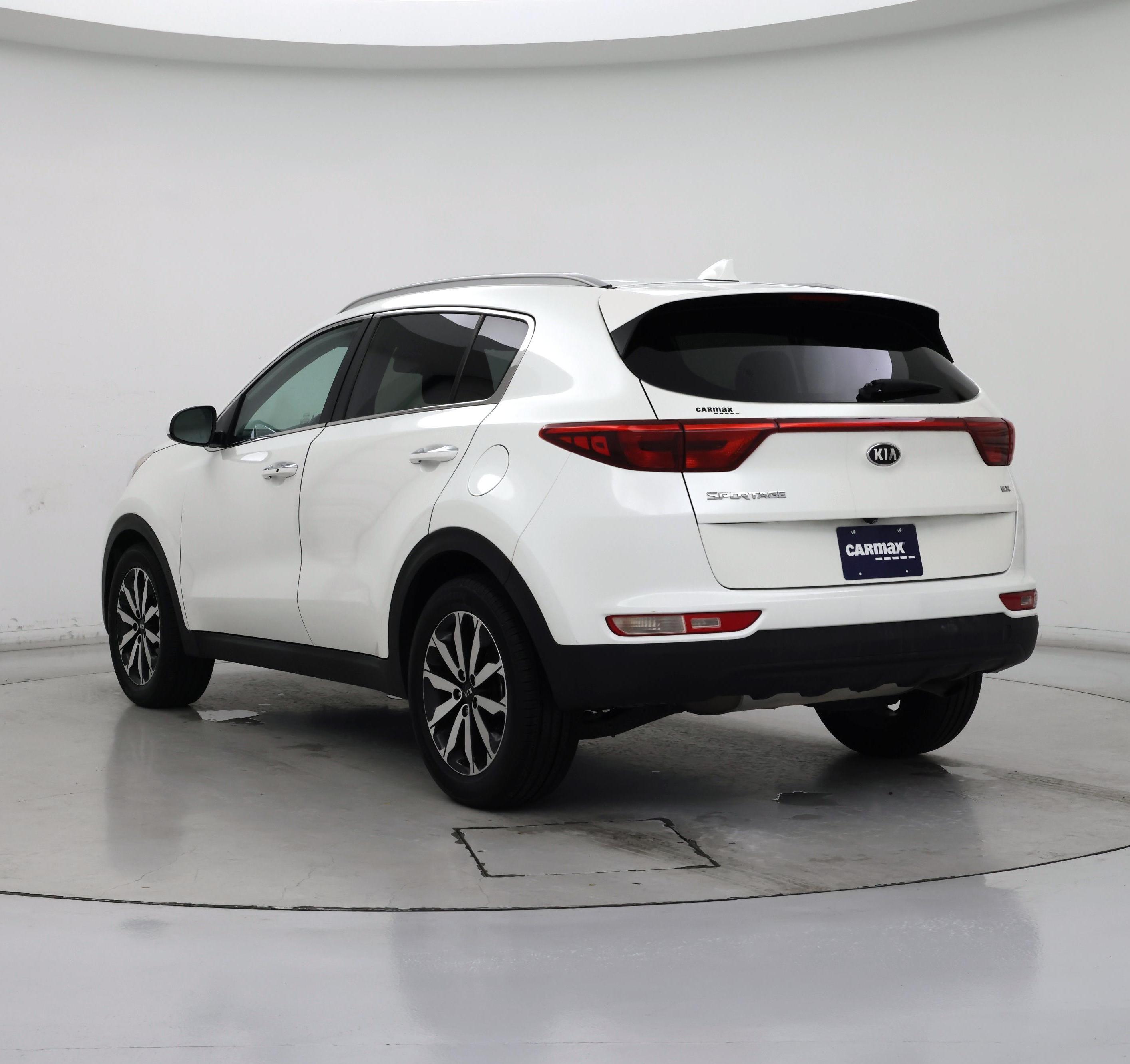 Thumbnail: 2017 Kia Sportage - 2