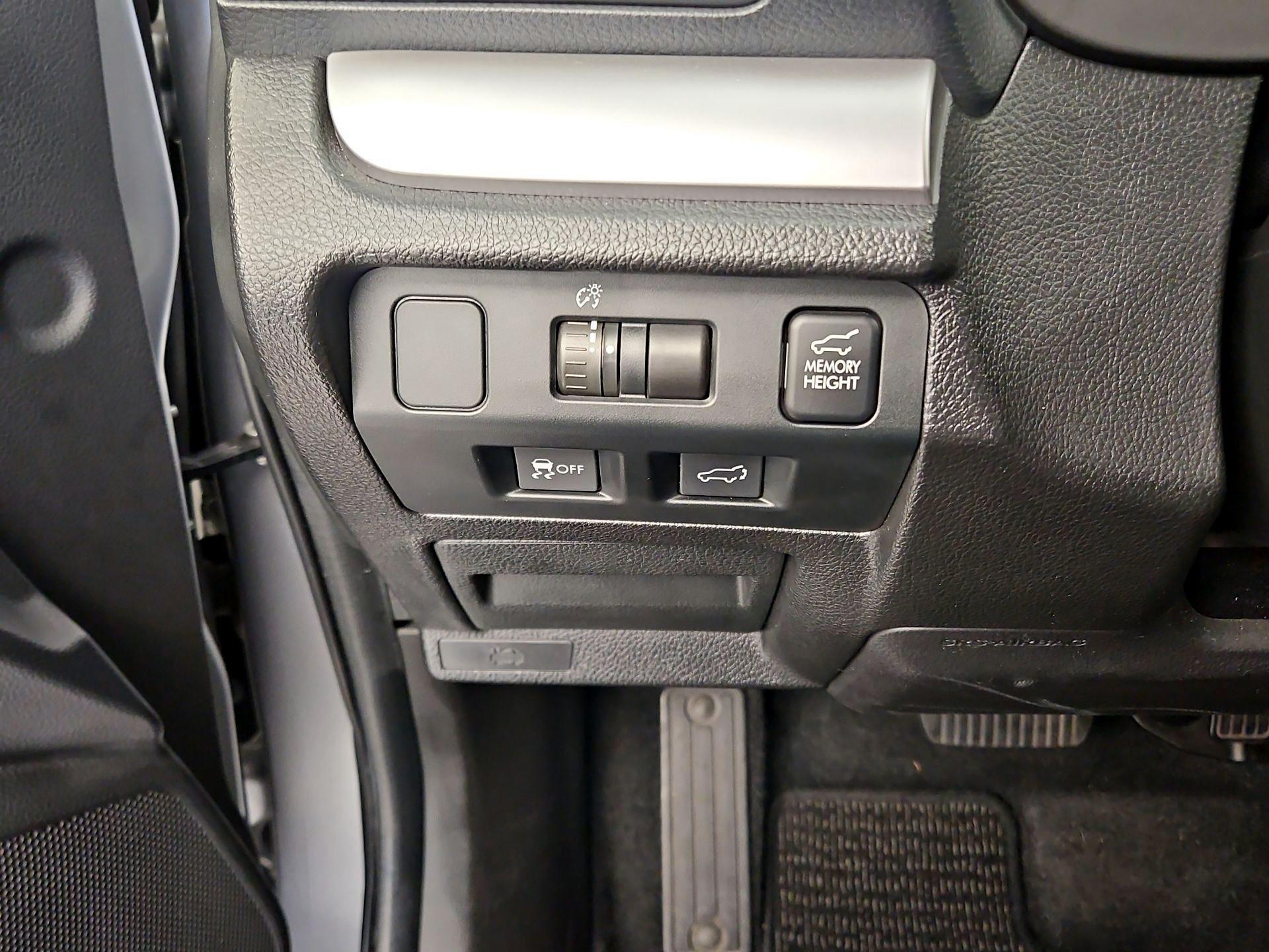 Thumbnail: 2014 Subaru Forester - 13