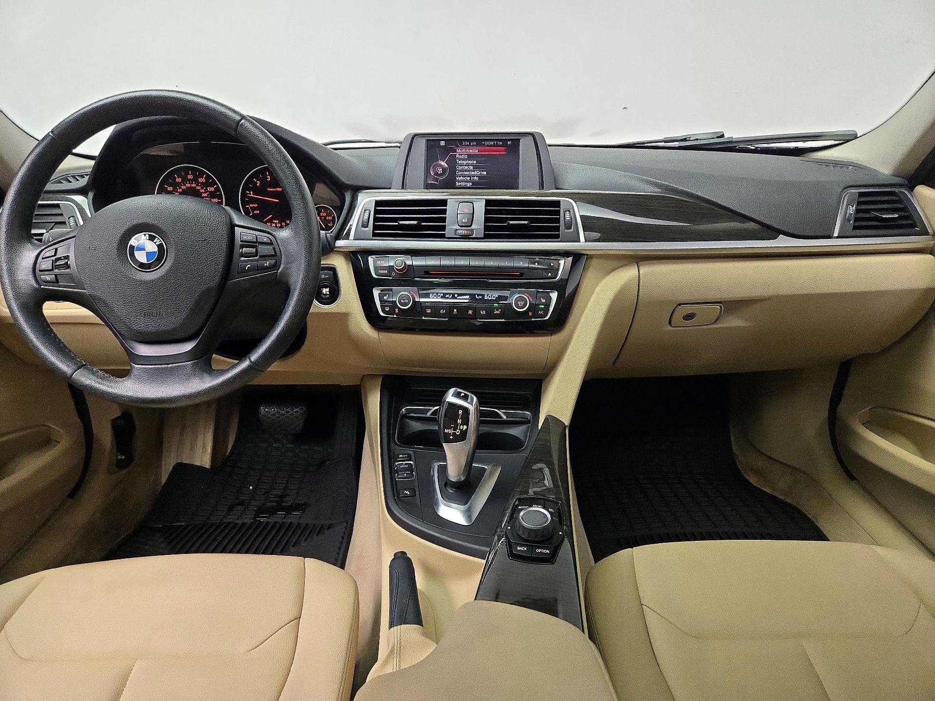 Thumbnail: 2016 BMW 3 Series - 9