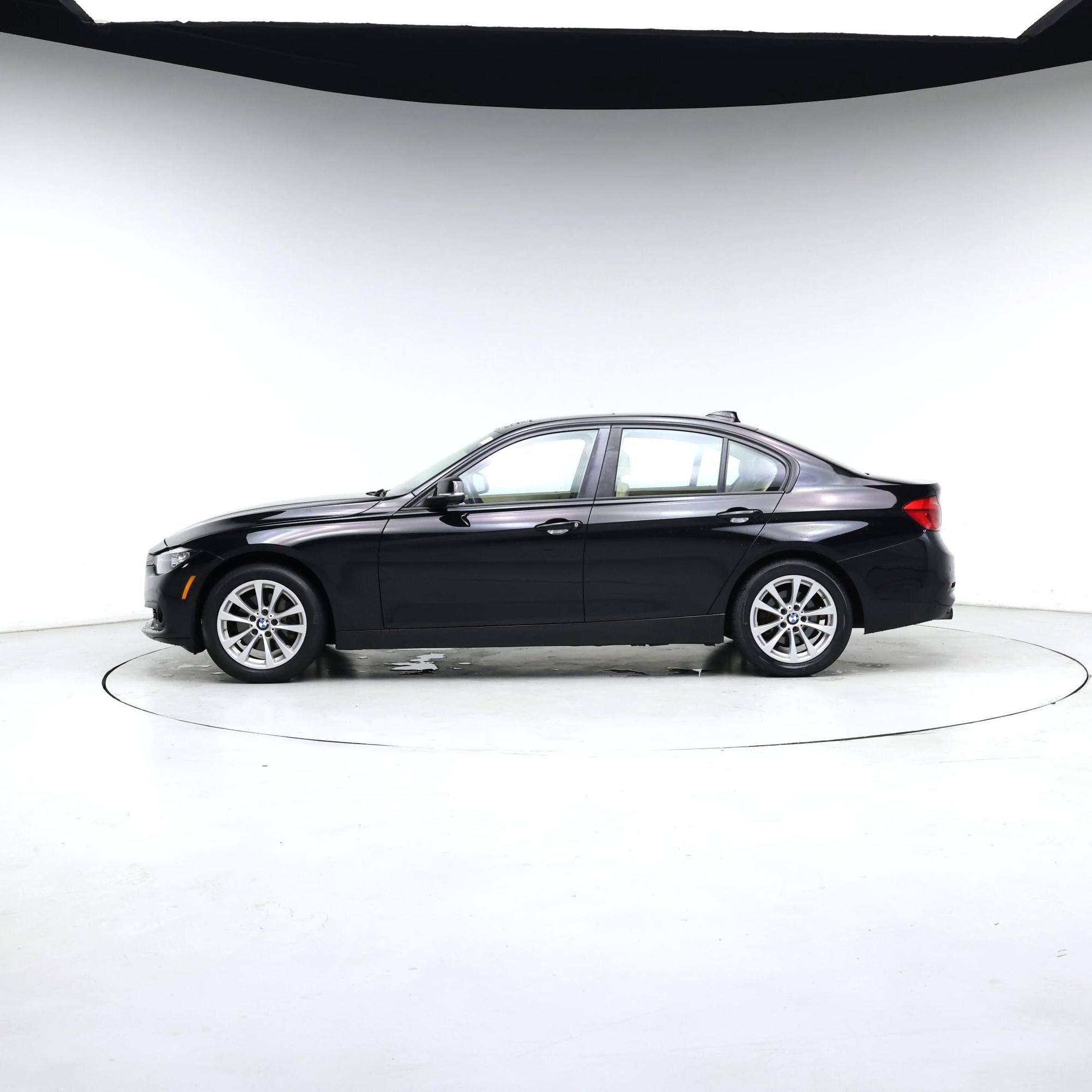 Thumbnail: 2016 BMW 3 Series - 3