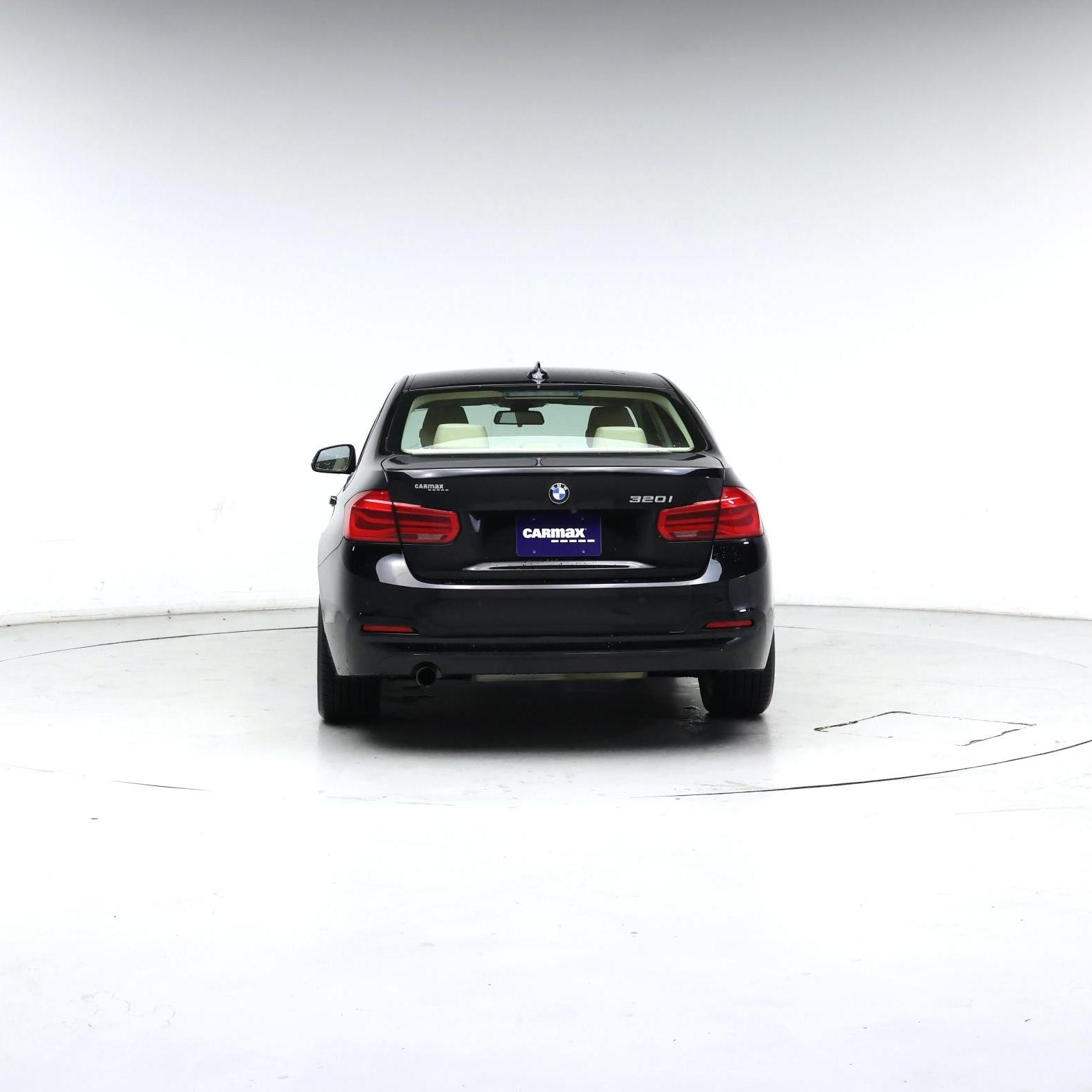 Thumbnail: 2016 BMW 3 Series - 6